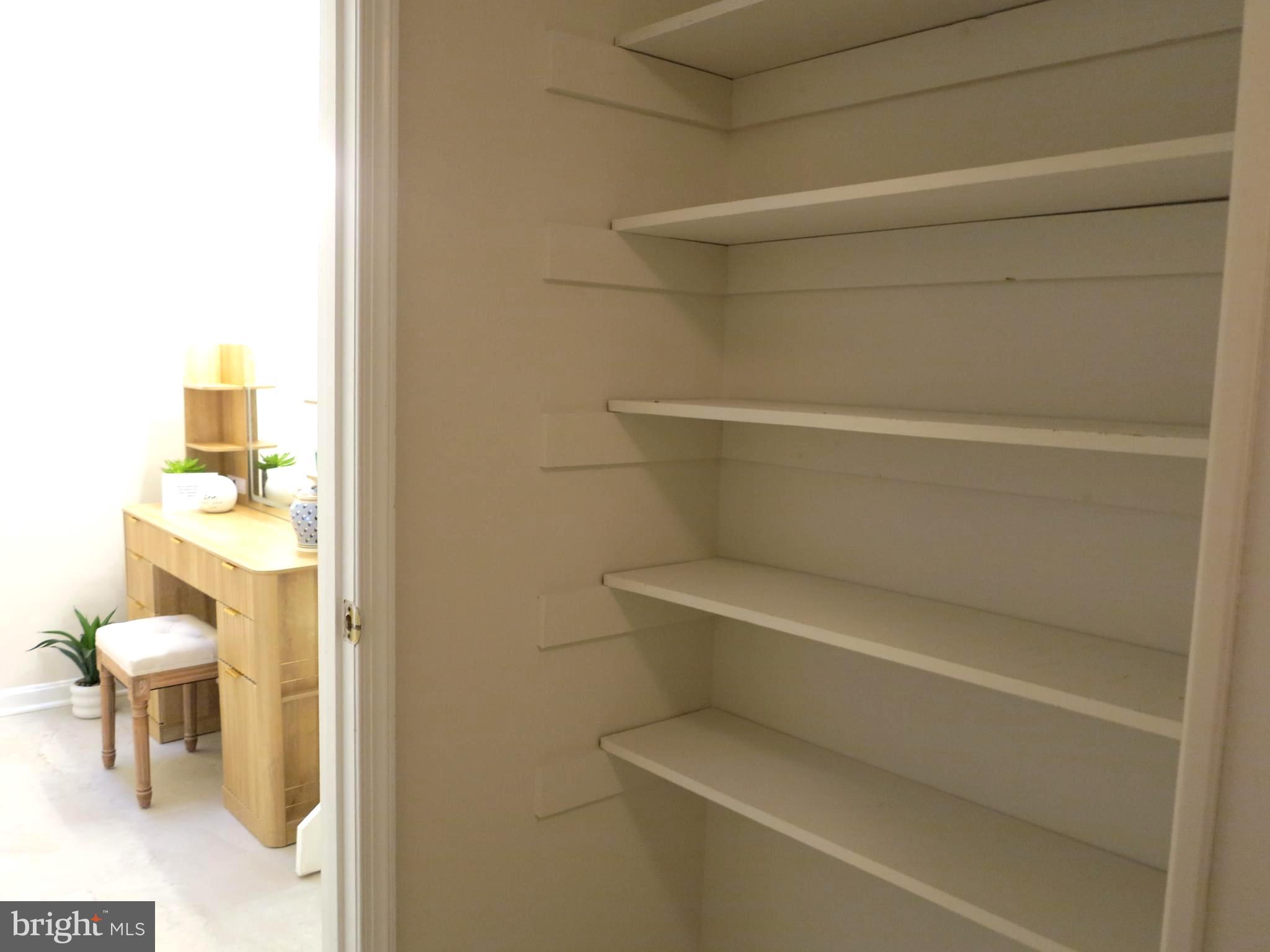 HERMITAGE - Residential