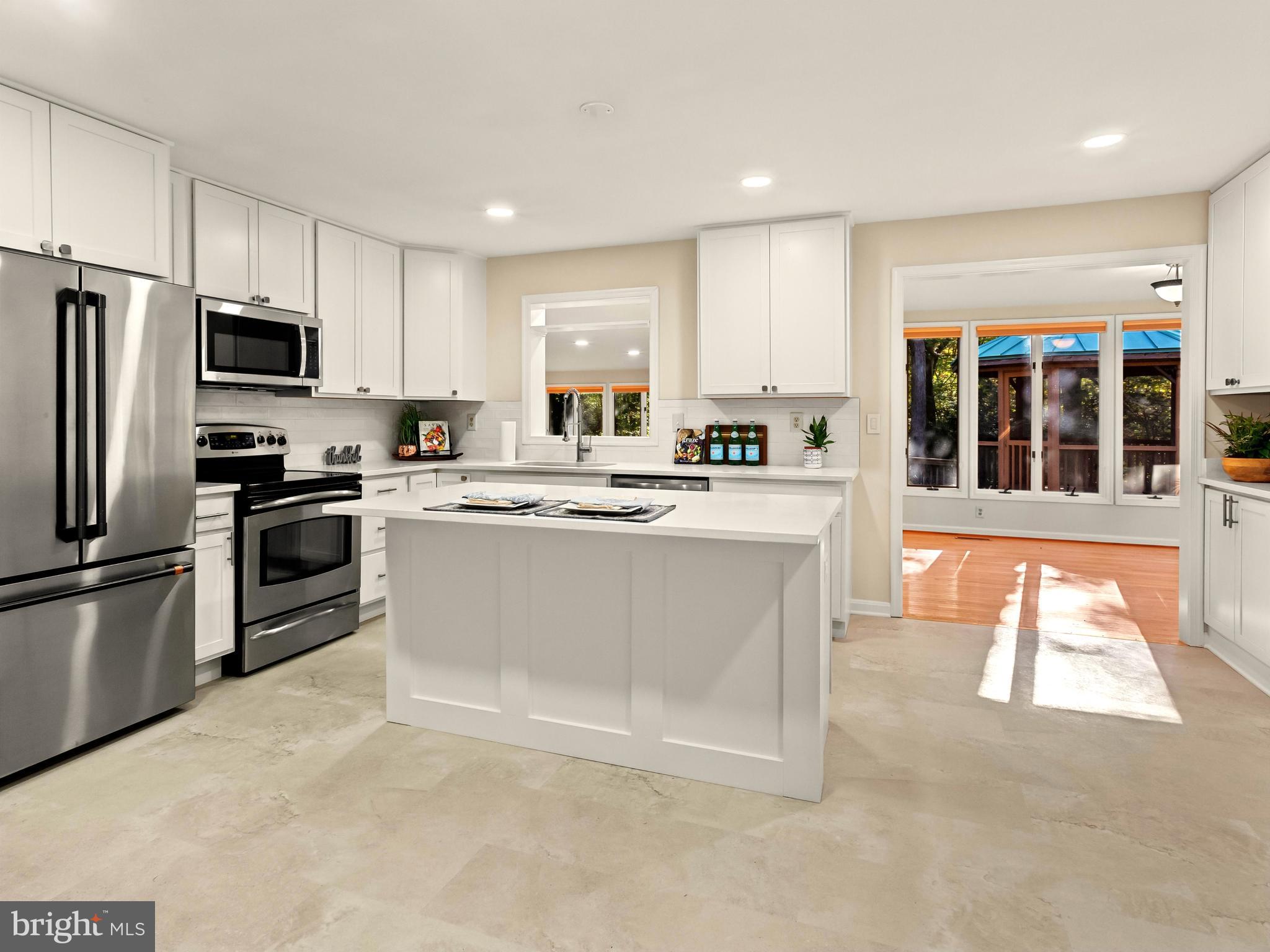 HERMITAGE - Residential