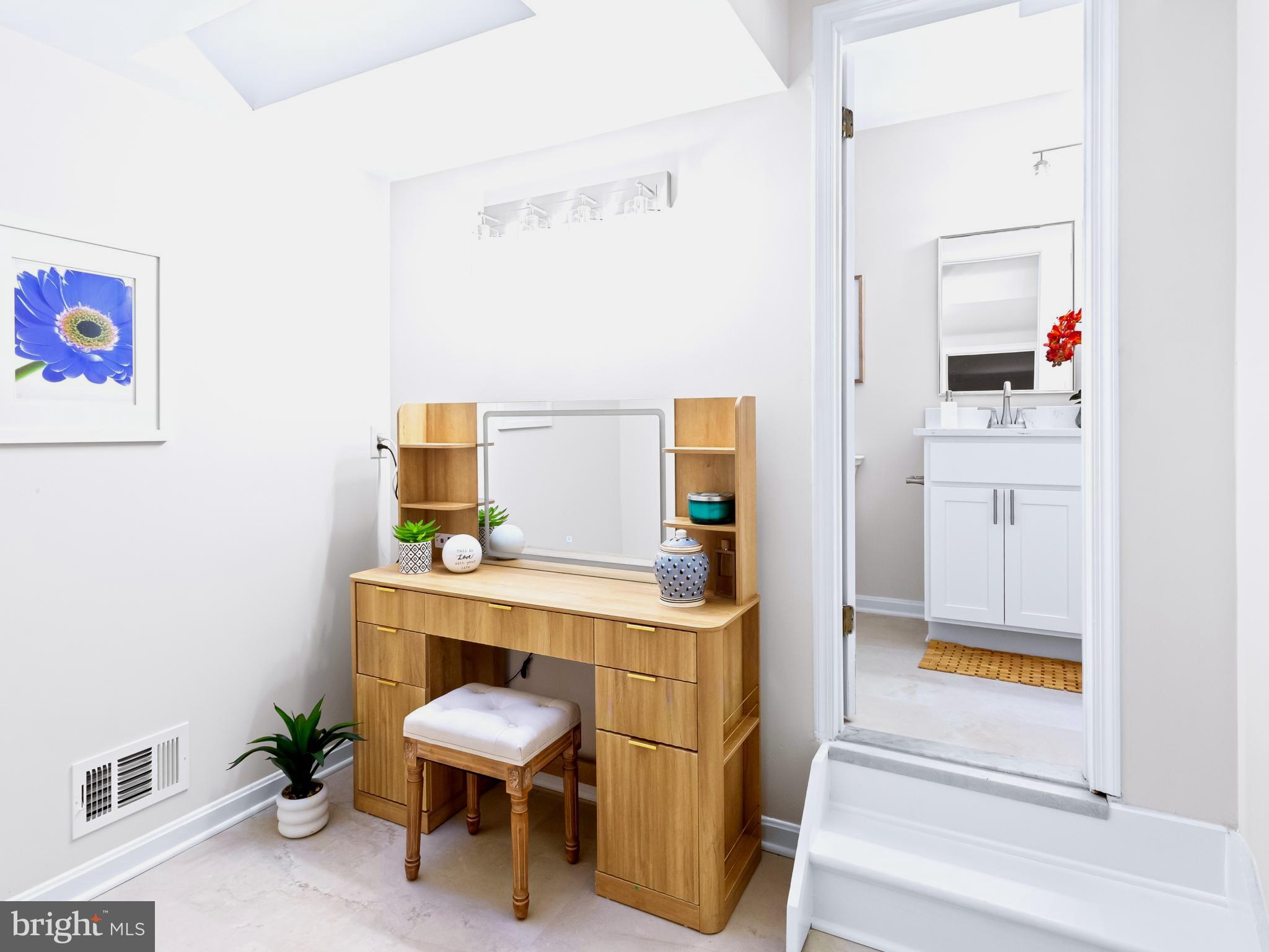 HERMITAGE - Residential