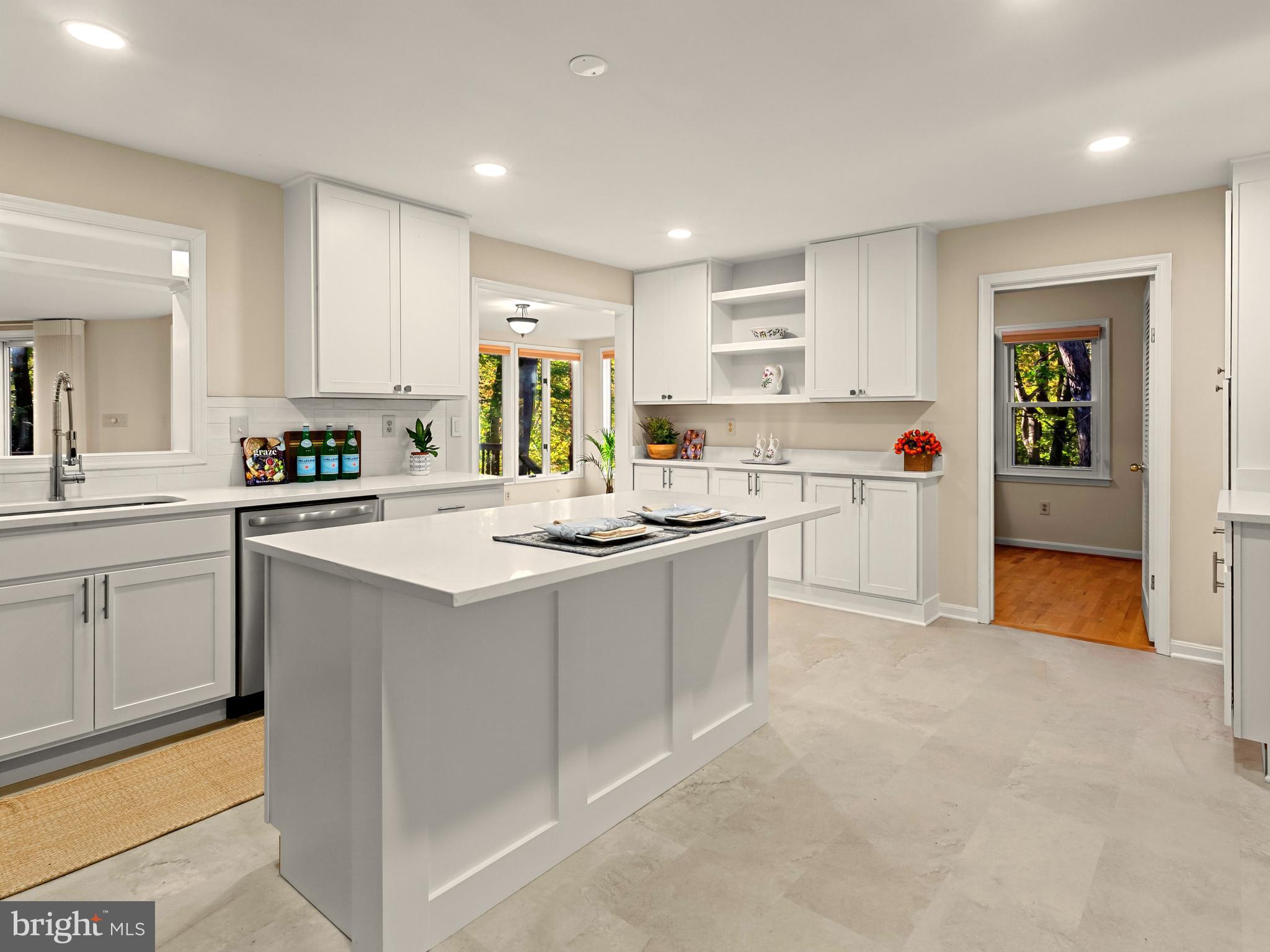 HERMITAGE - Residential