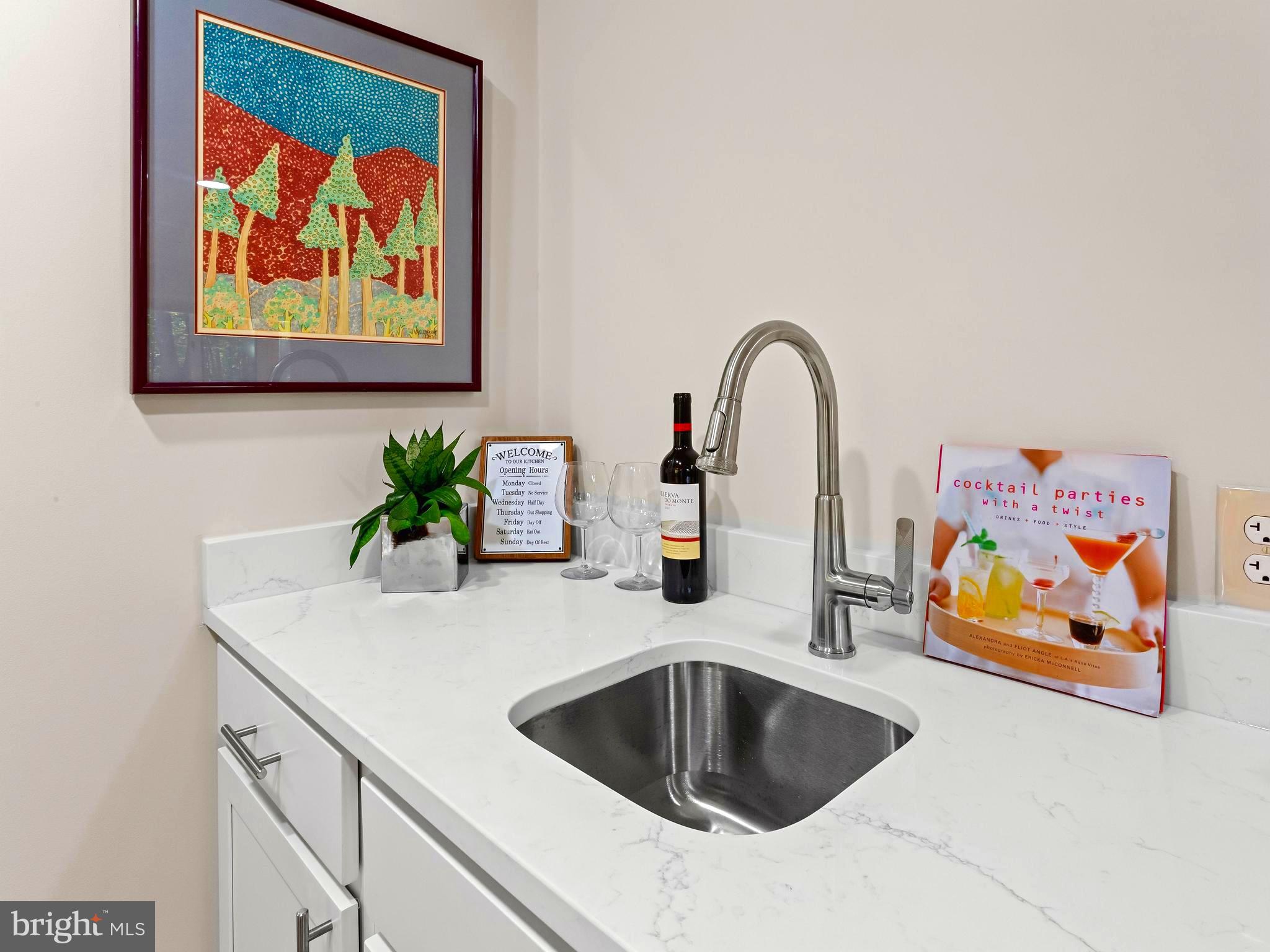 HERMITAGE - Residential