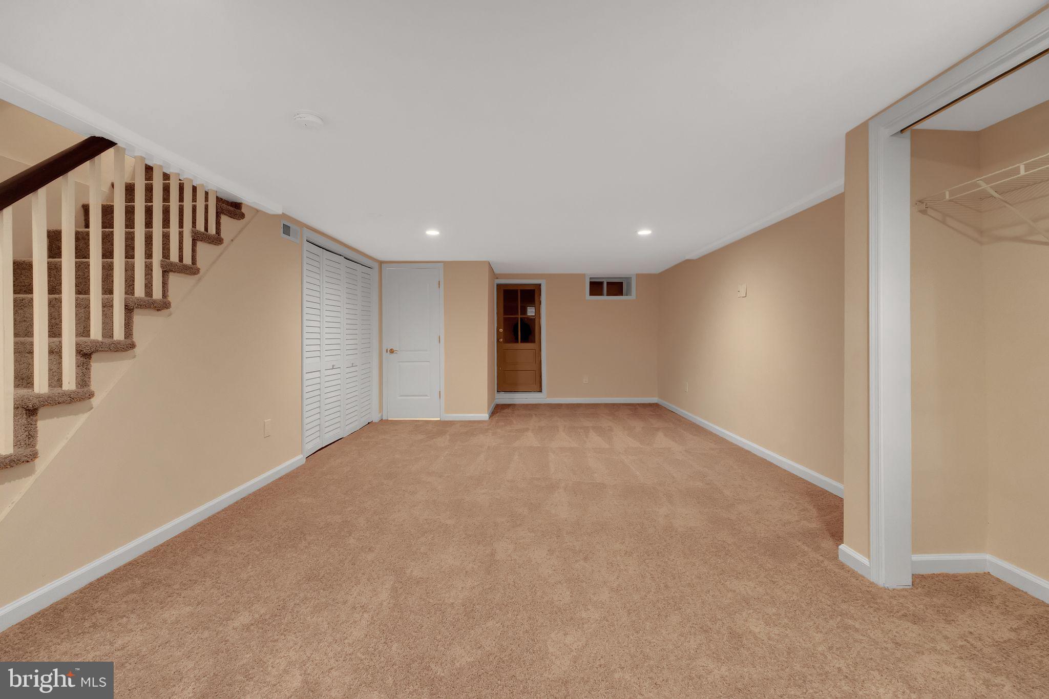 HIGHLANDTOWN - Residential