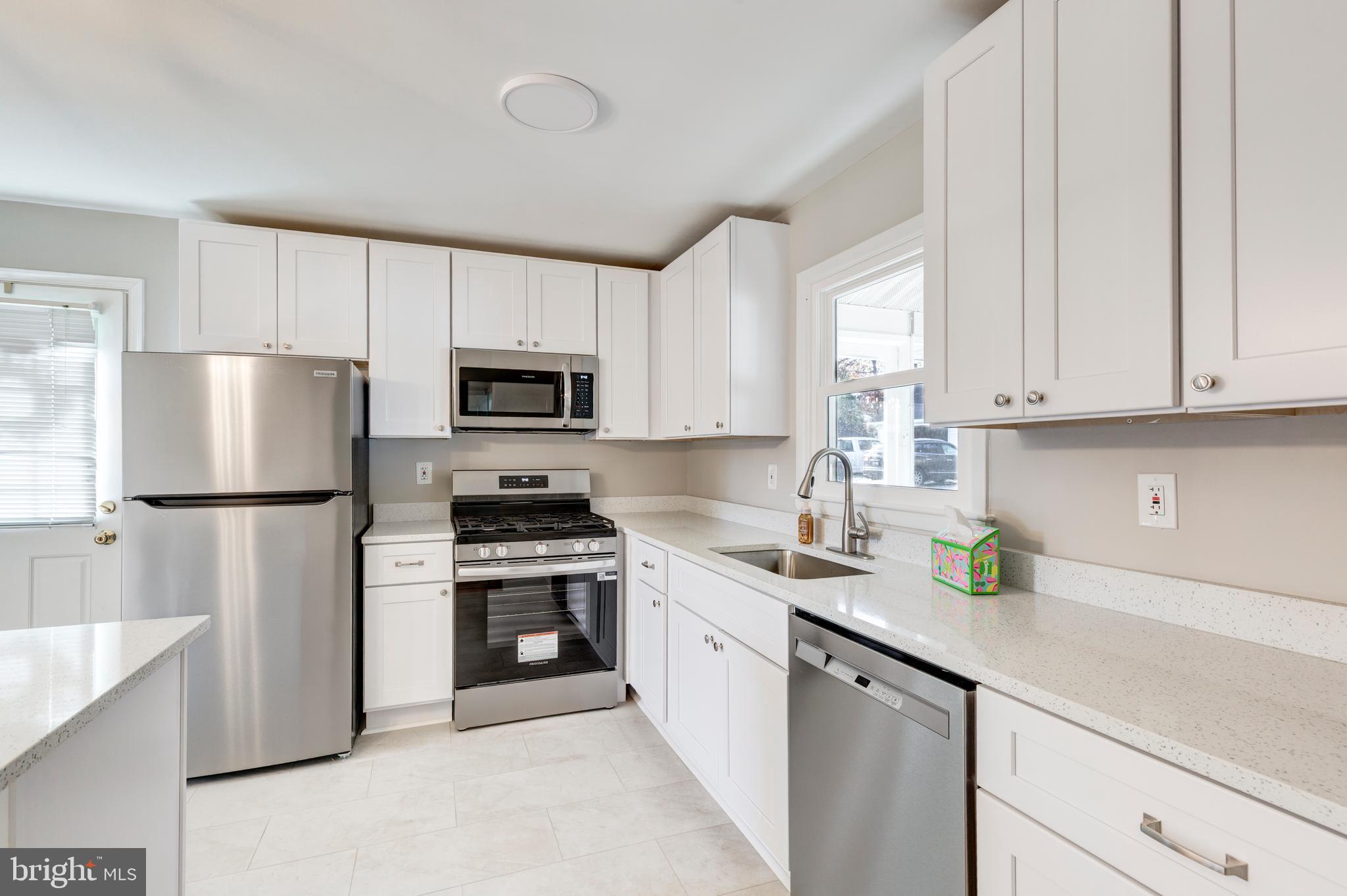 BONNIE BRAE - Residential