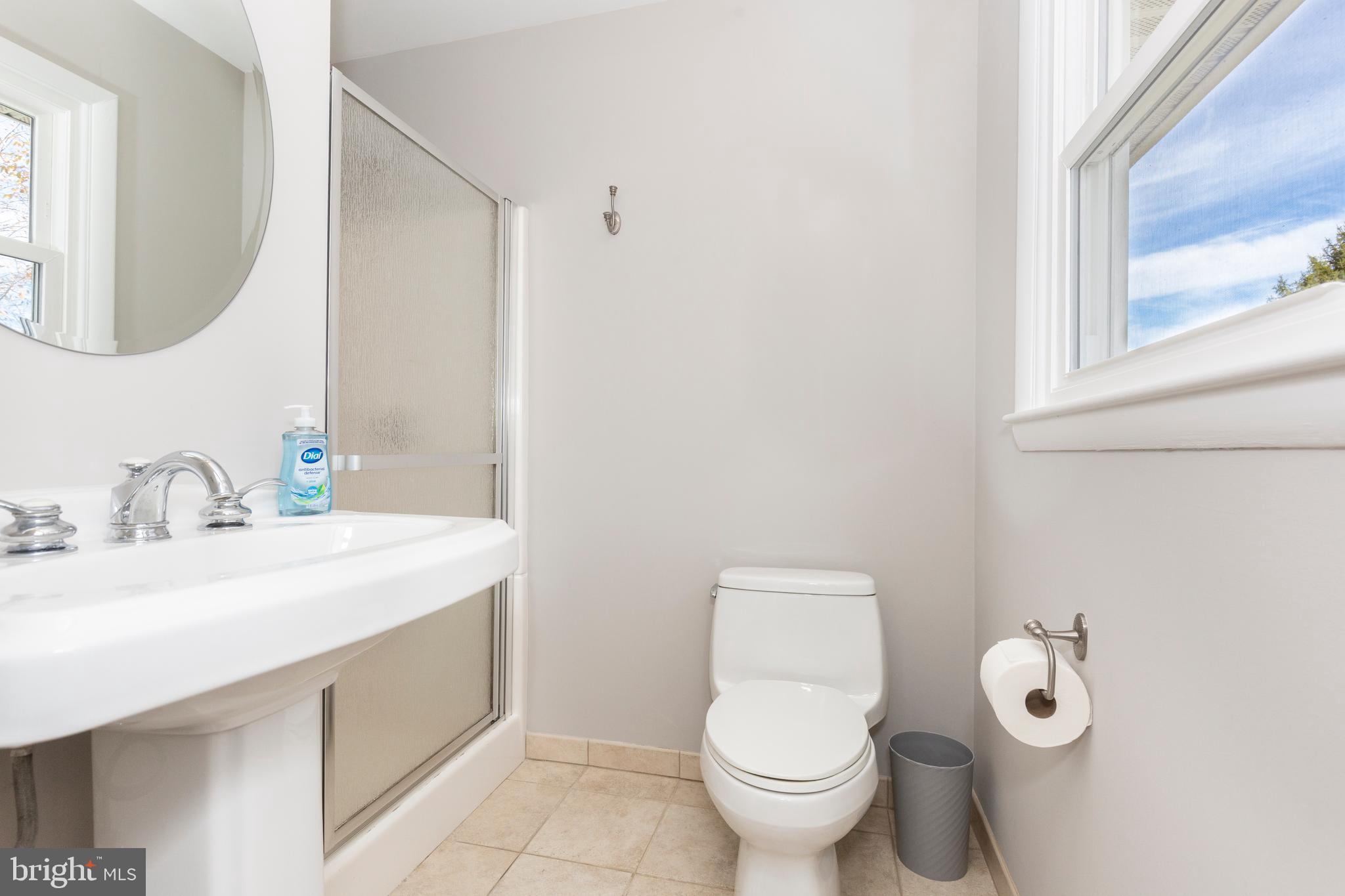 BONNIE BRAE - Residential