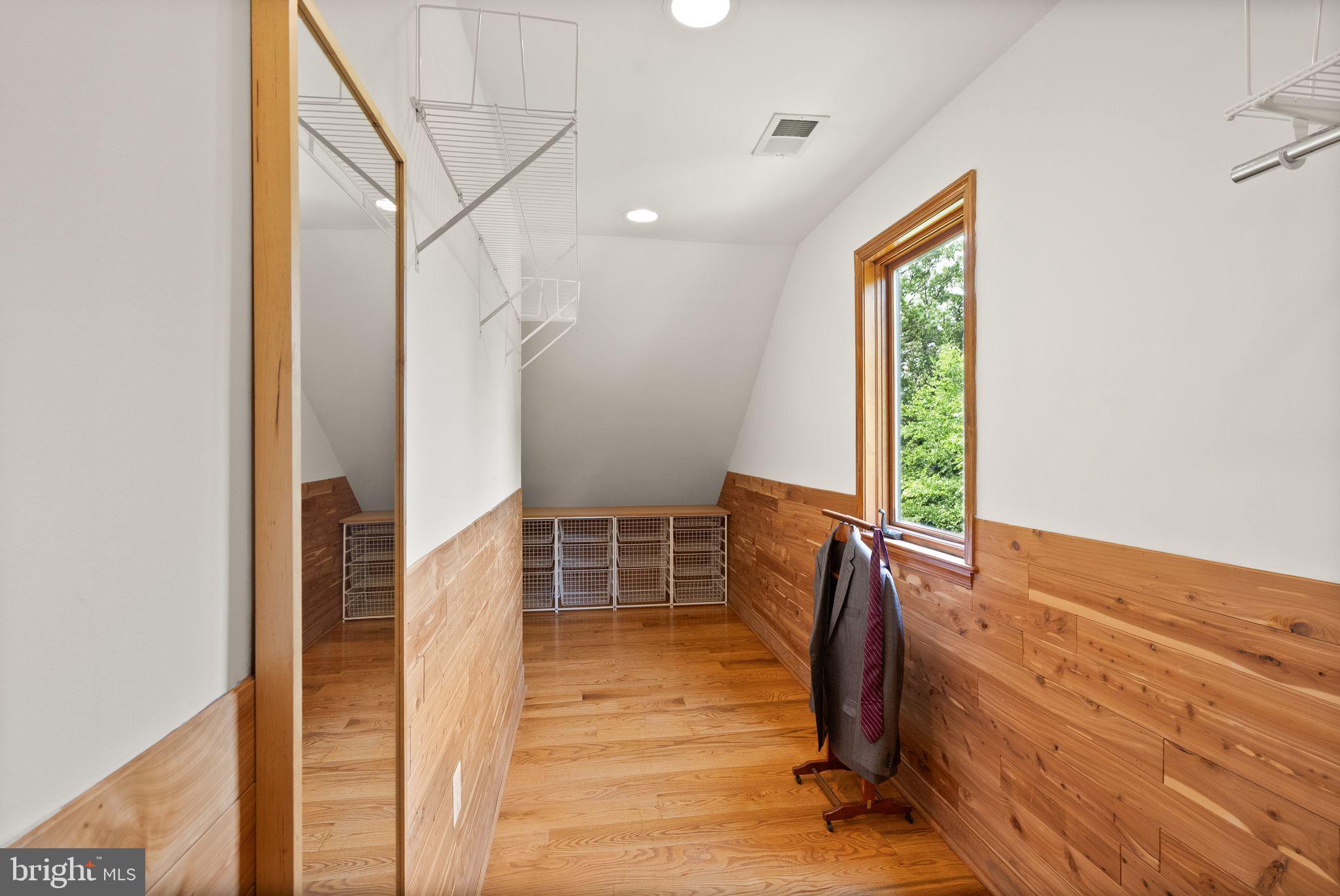 SEMINARY HILL - Residential