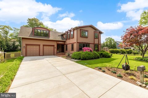 2205 IVOR LANE ALEXANDRIA VA 22304