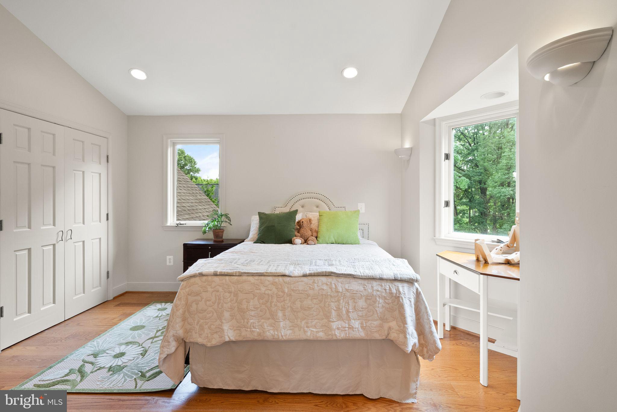 SEMINARY HILL - Residential