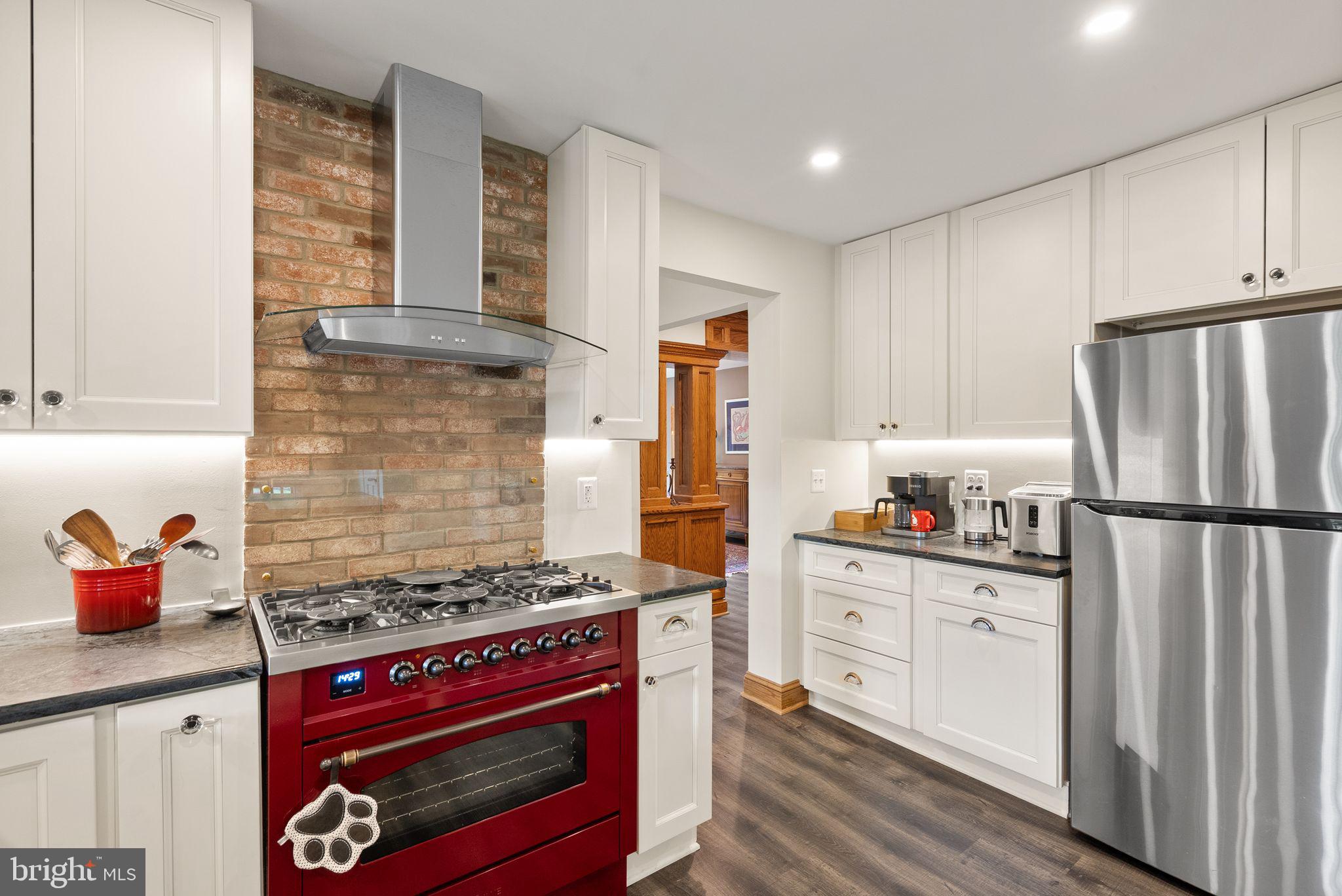 SEMINARY HILL - Residential