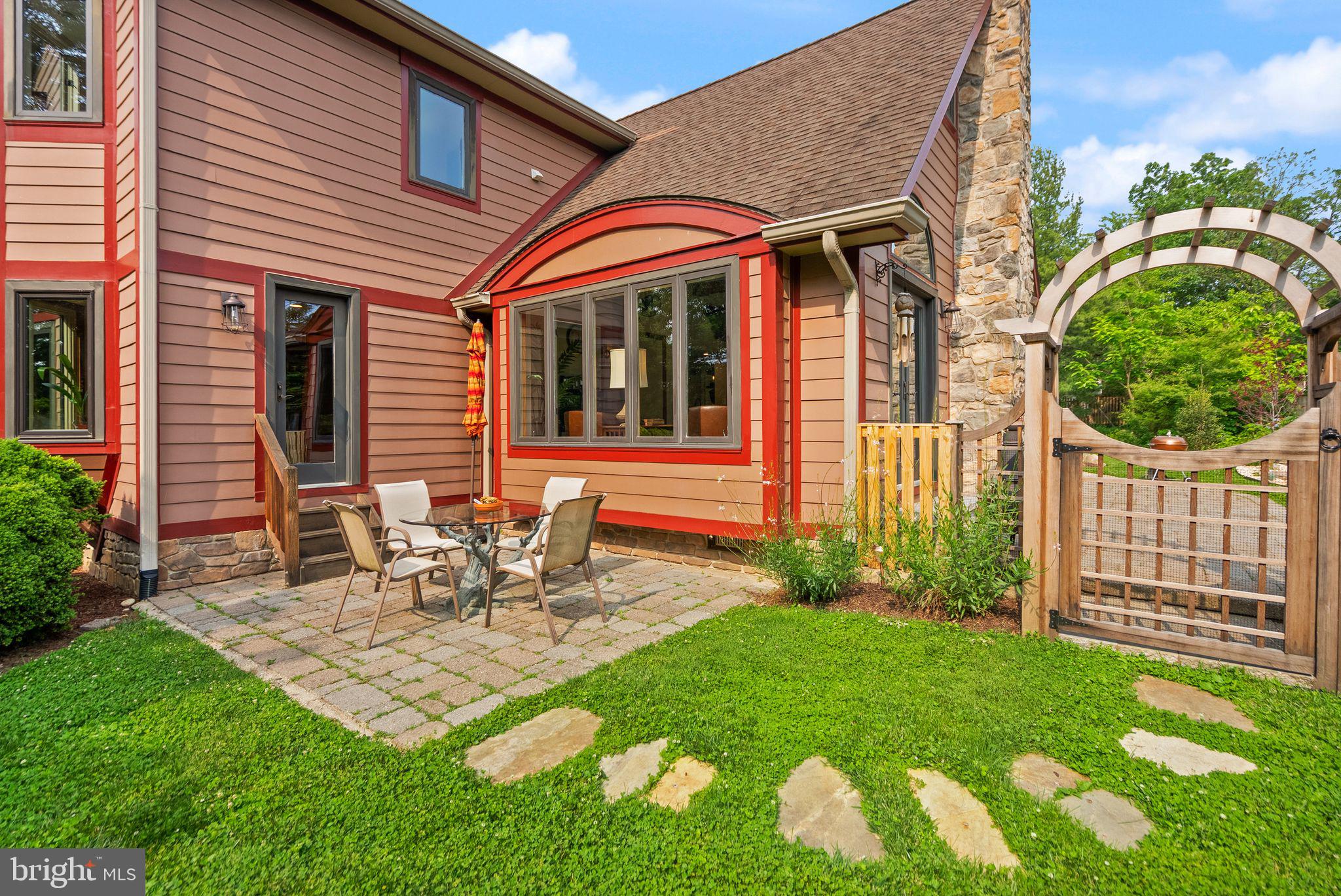 SEMINARY HILL - Residential