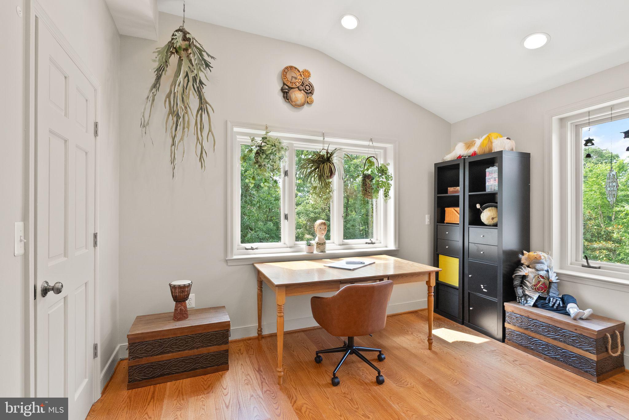 SEMINARY HILL - Residential