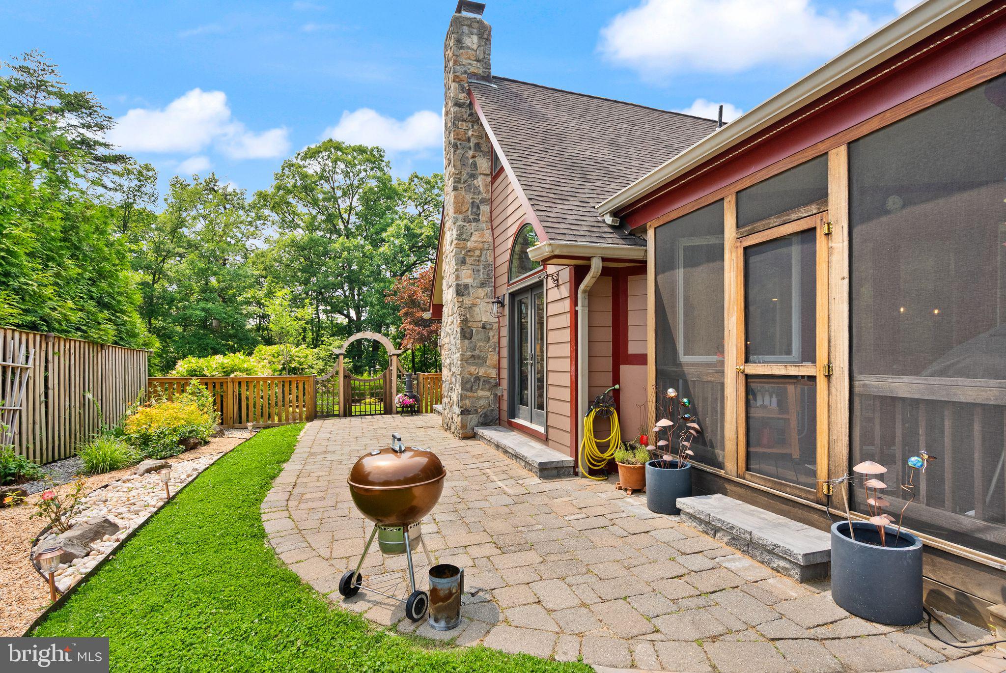 SEMINARY HILL - Residential