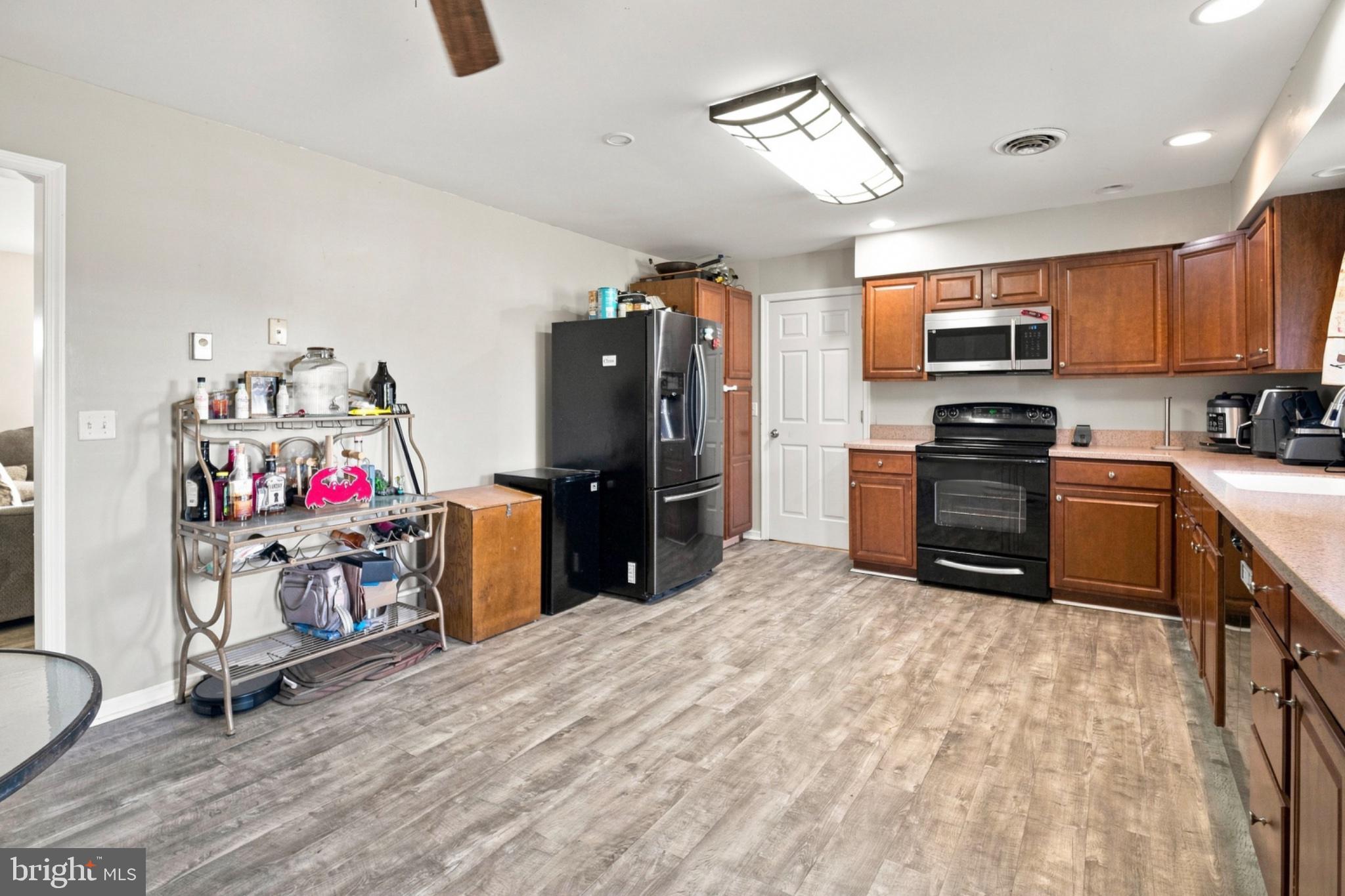 24185 TAYLORS TRL TRAIL