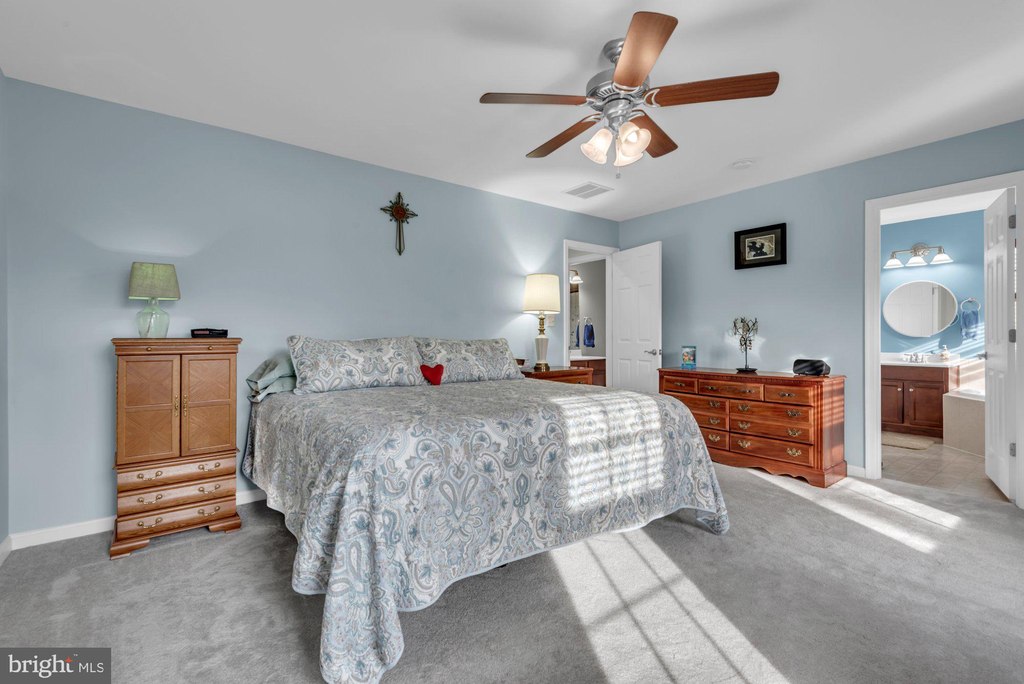 CEDARHURST ON THE BAY - Residential