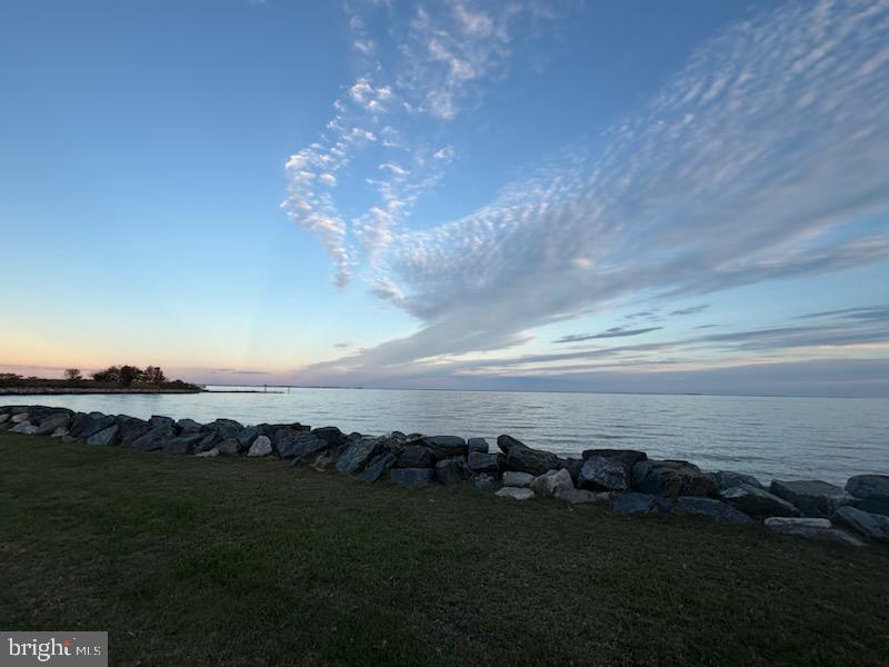CEDARHURST ON THE BAY - Residential