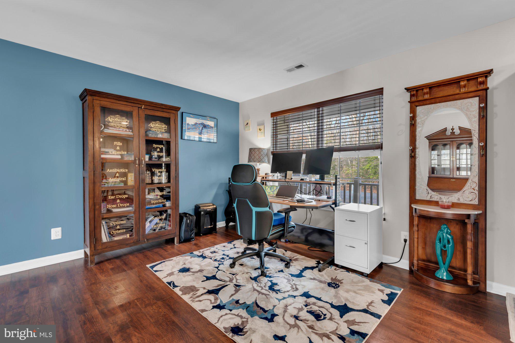 CEDARHURST ON THE BAY - Residential