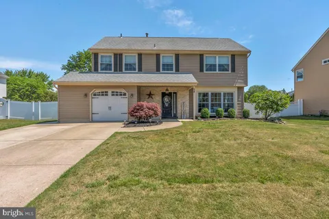24 Longwood Drive, Sicklerville, NJ 08081 - MLS#: NJGL2057236