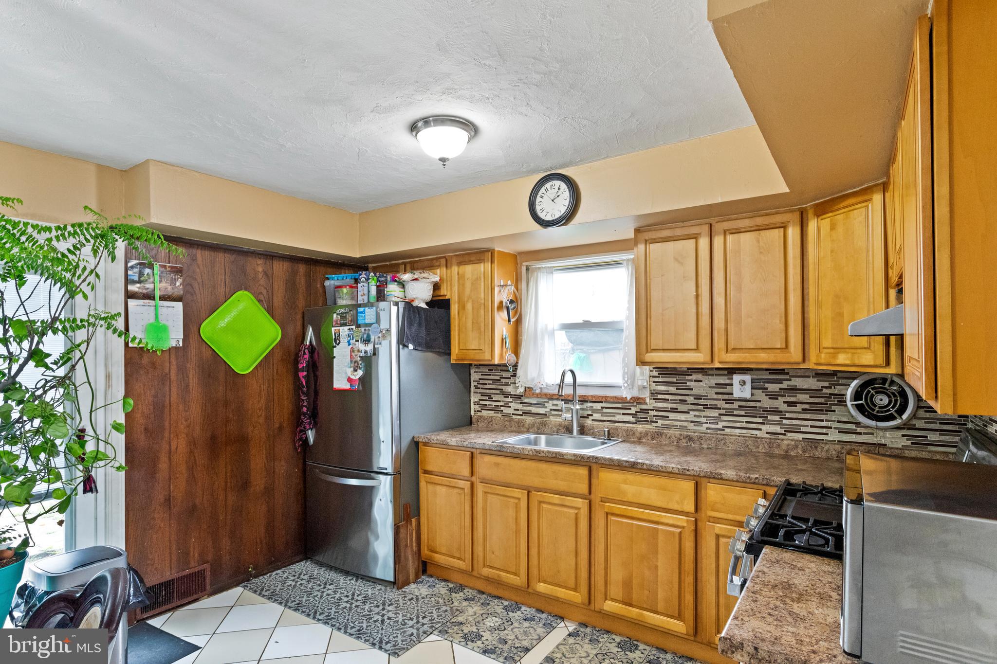 SOMERTON - Residential