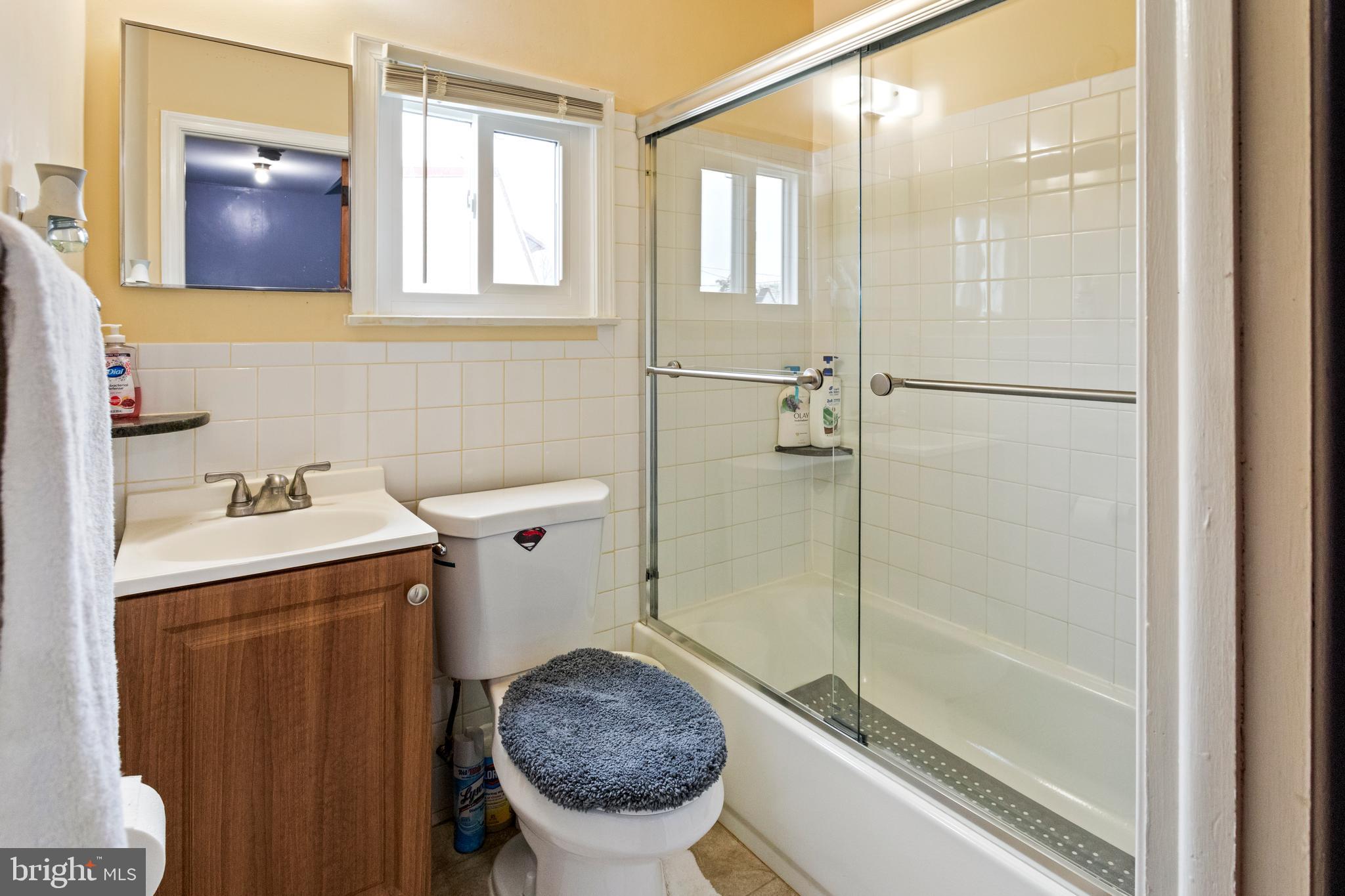 SOMERTON - Residential