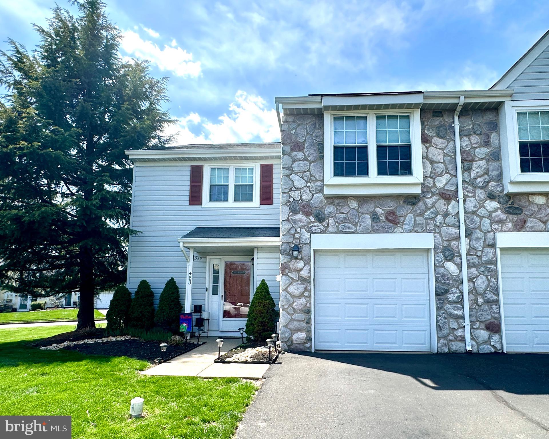 TAPESTRY - Residential