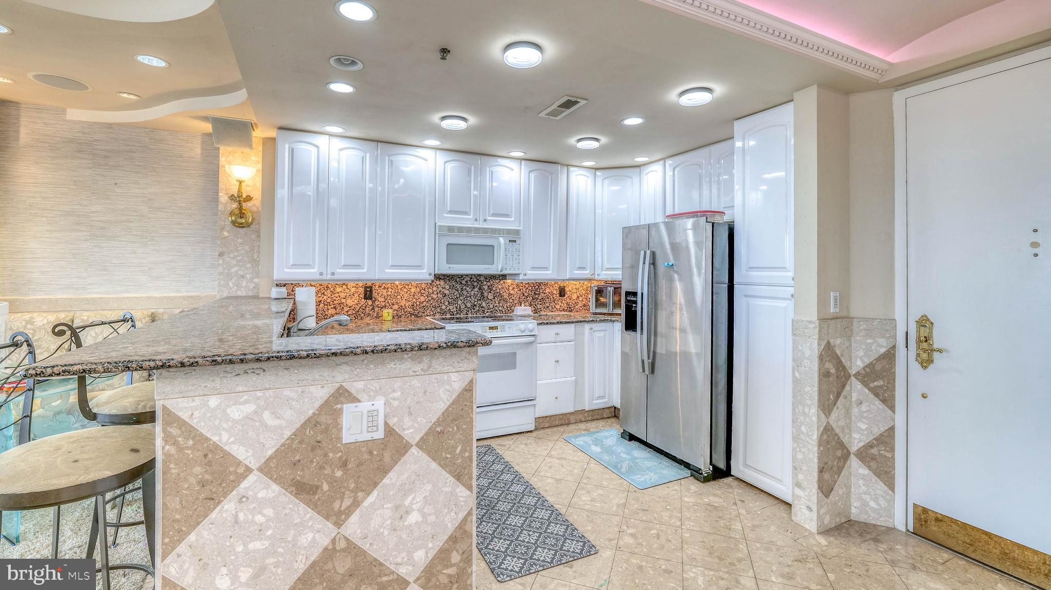 3101 BOARDWALK 2903B-1