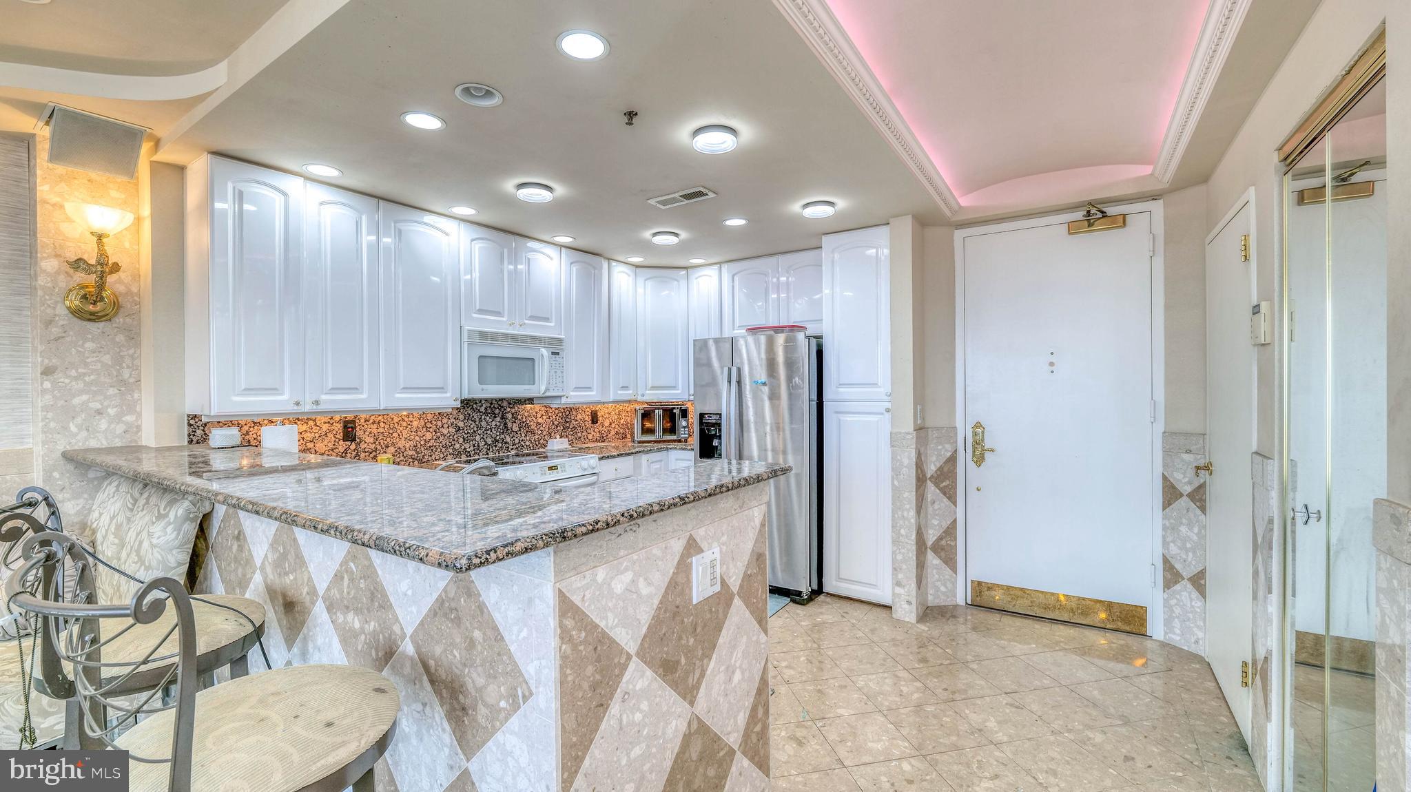 3101 BOARDWALK 2903B-1