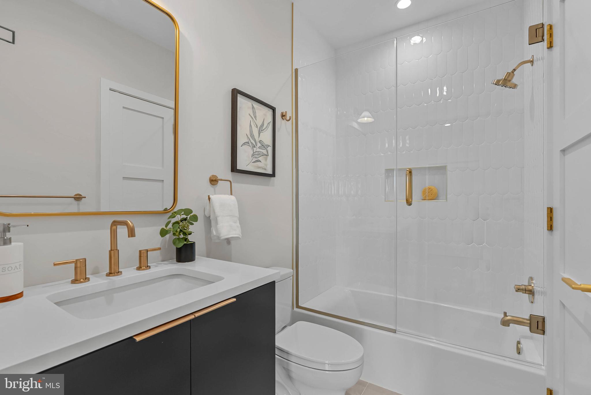 BELLA VISTA - Residential