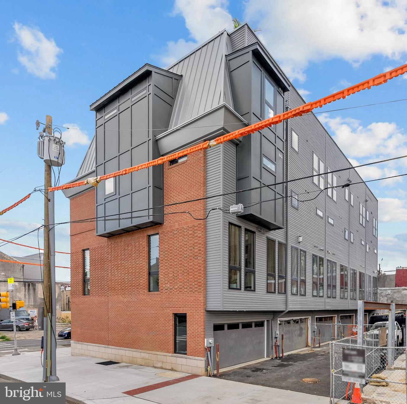 BELLA VISTA - Residential