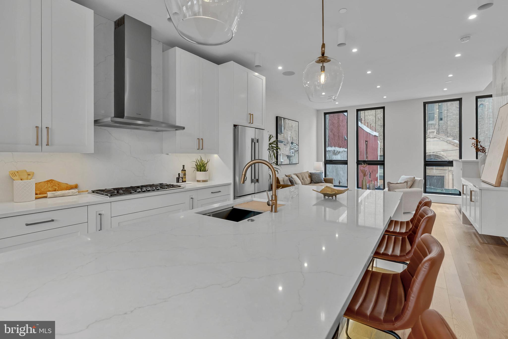 BELLA VISTA - Residential