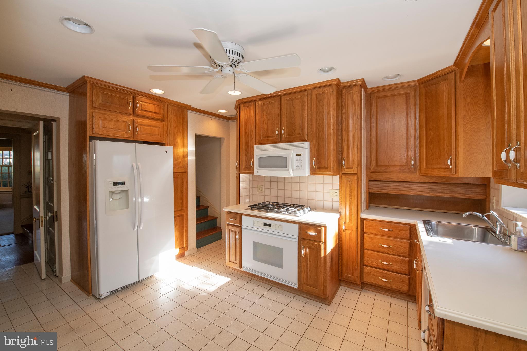 EAST FALLS - Residential