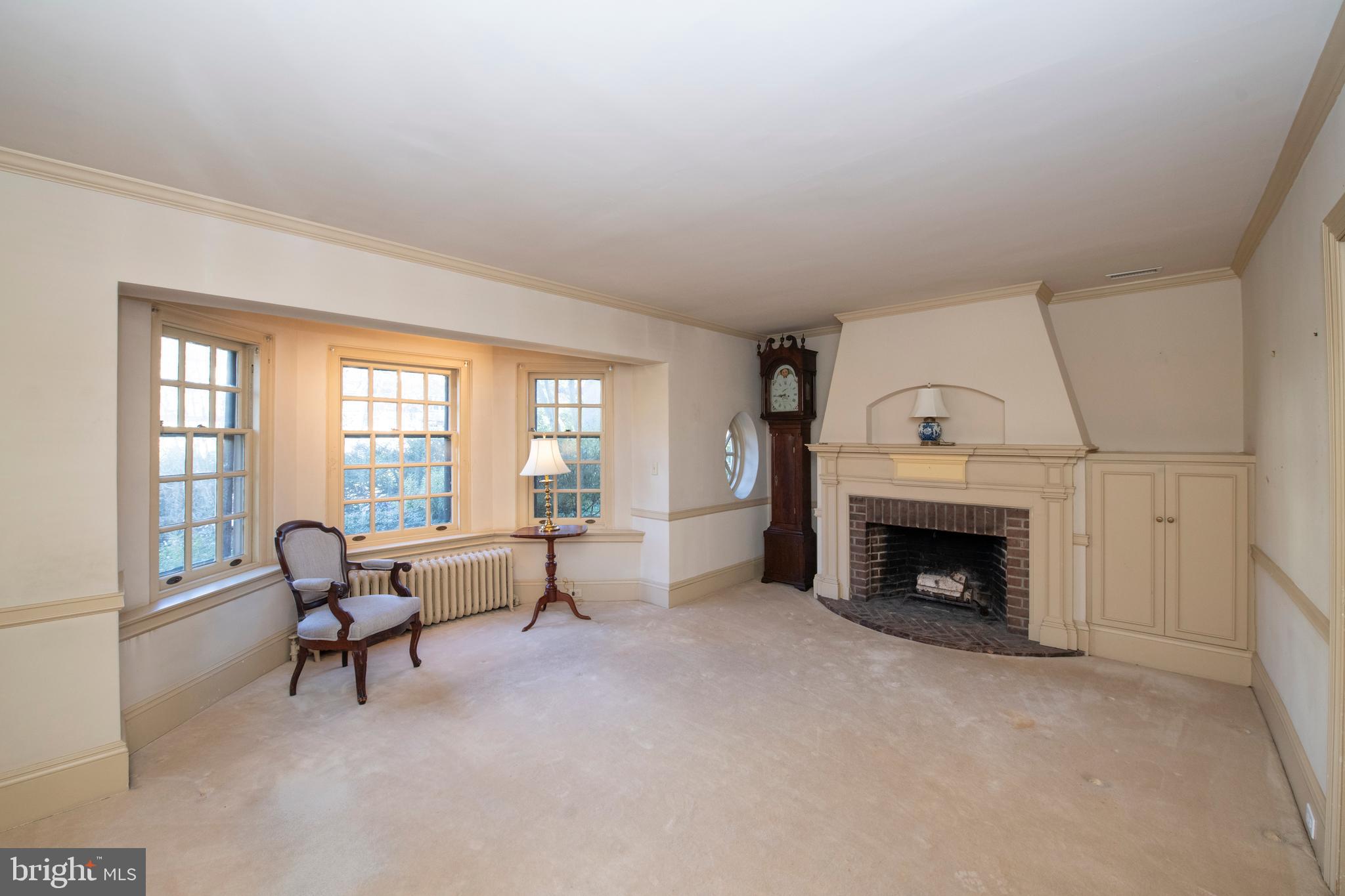 EAST FALLS - Residential