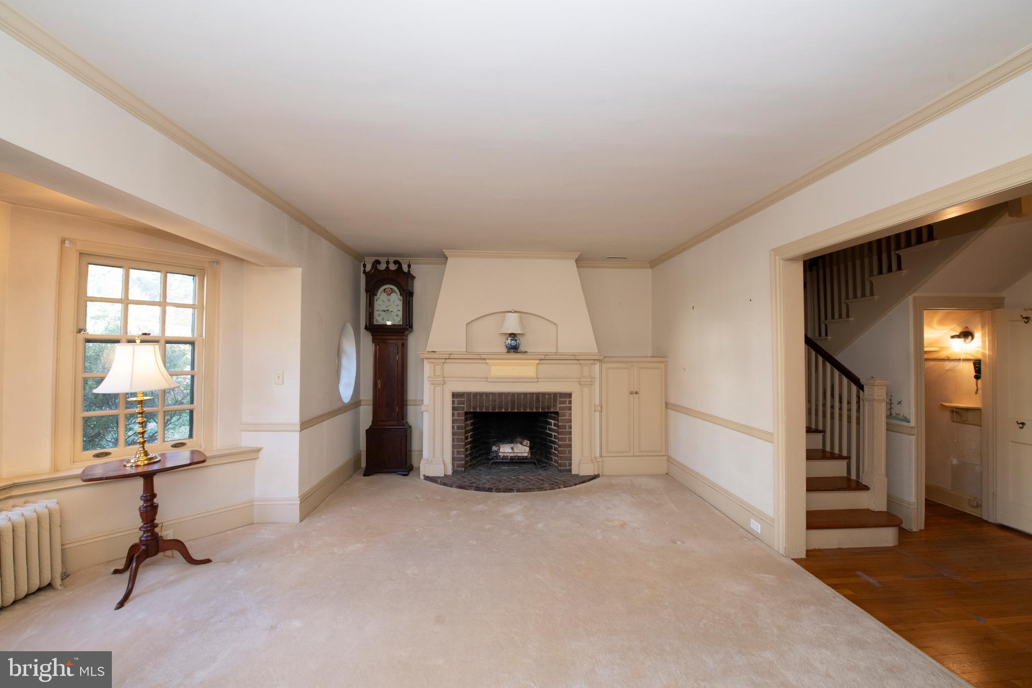 EAST FALLS - Residential