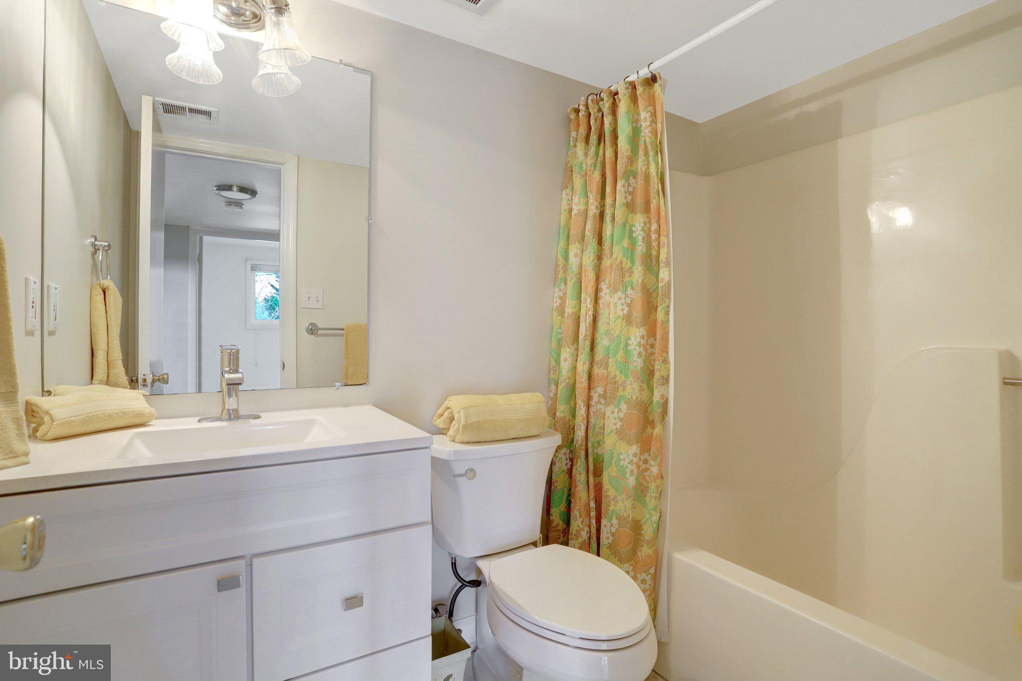 MONTICELLO WOODS - Residential