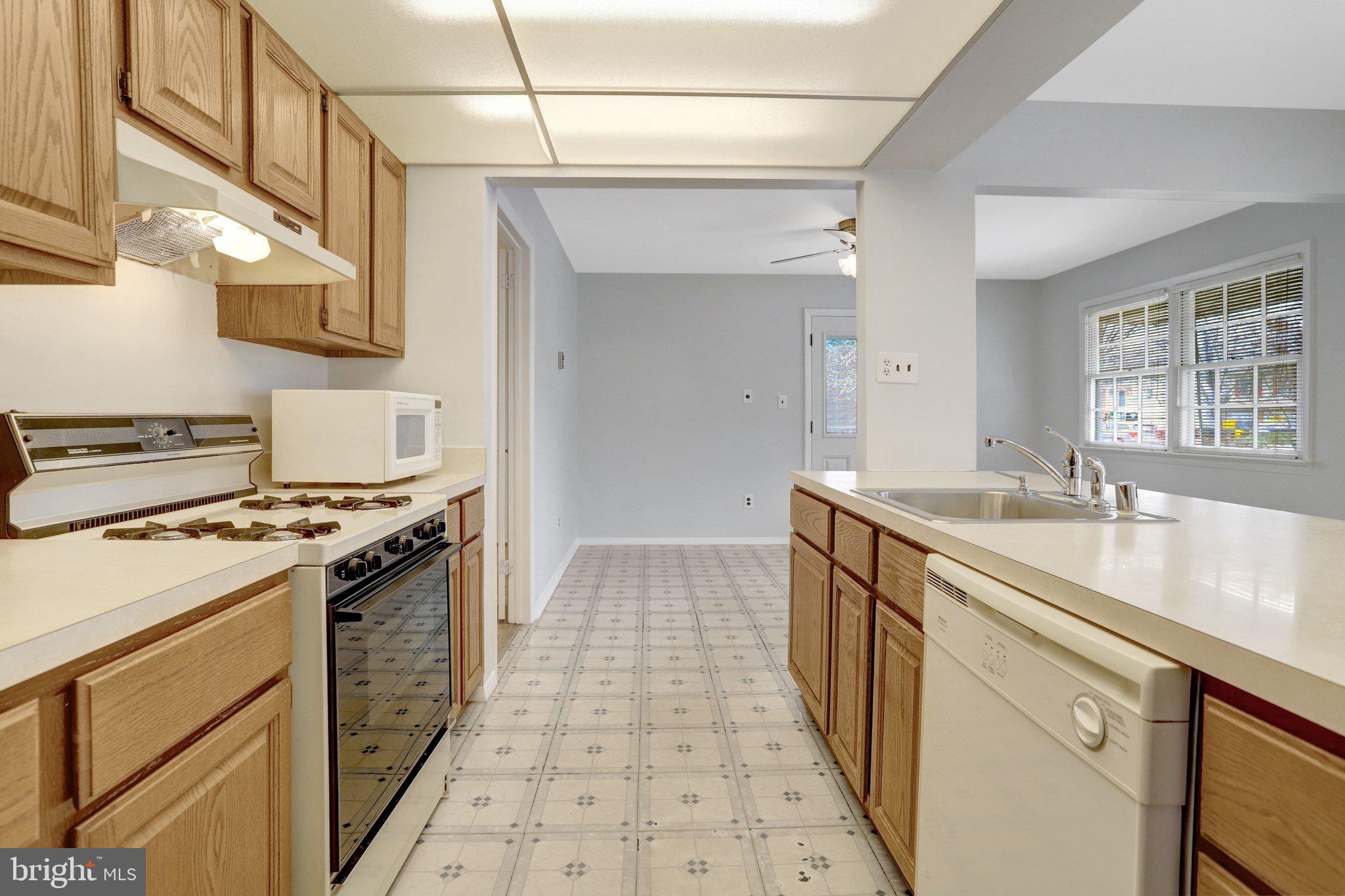 MONTICELLO WOODS - Residential