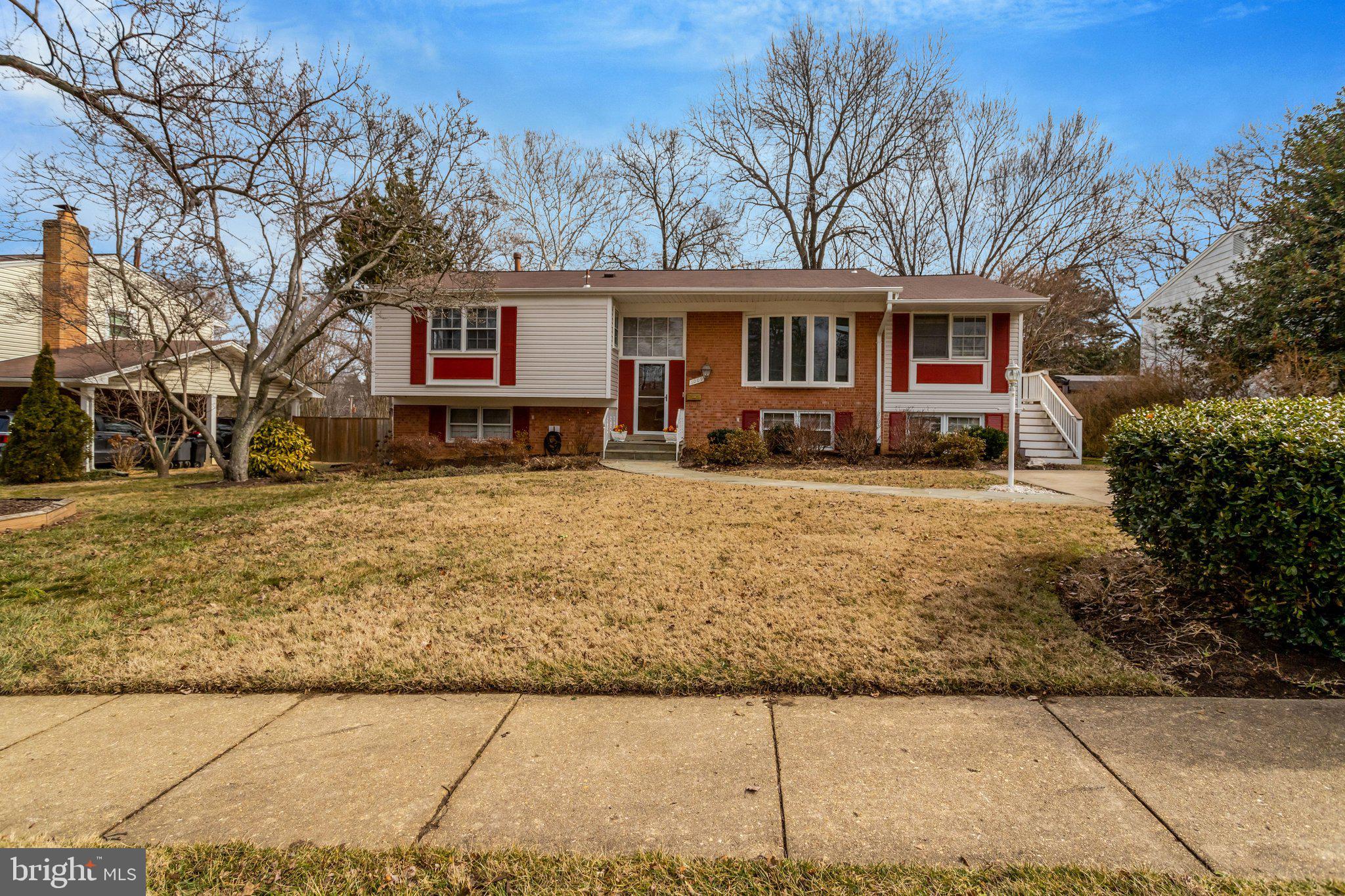 MONTICELLO WOODS - Residential