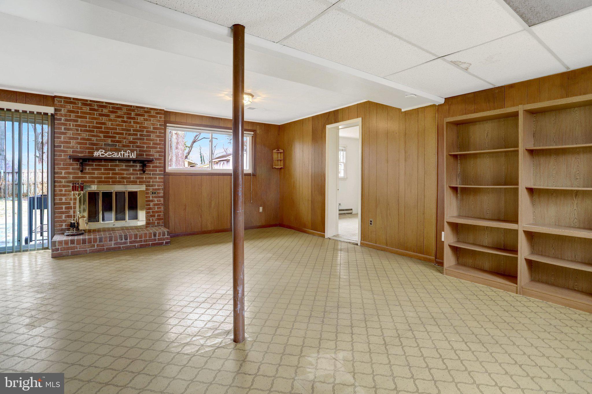 MONTICELLO WOODS - Residential