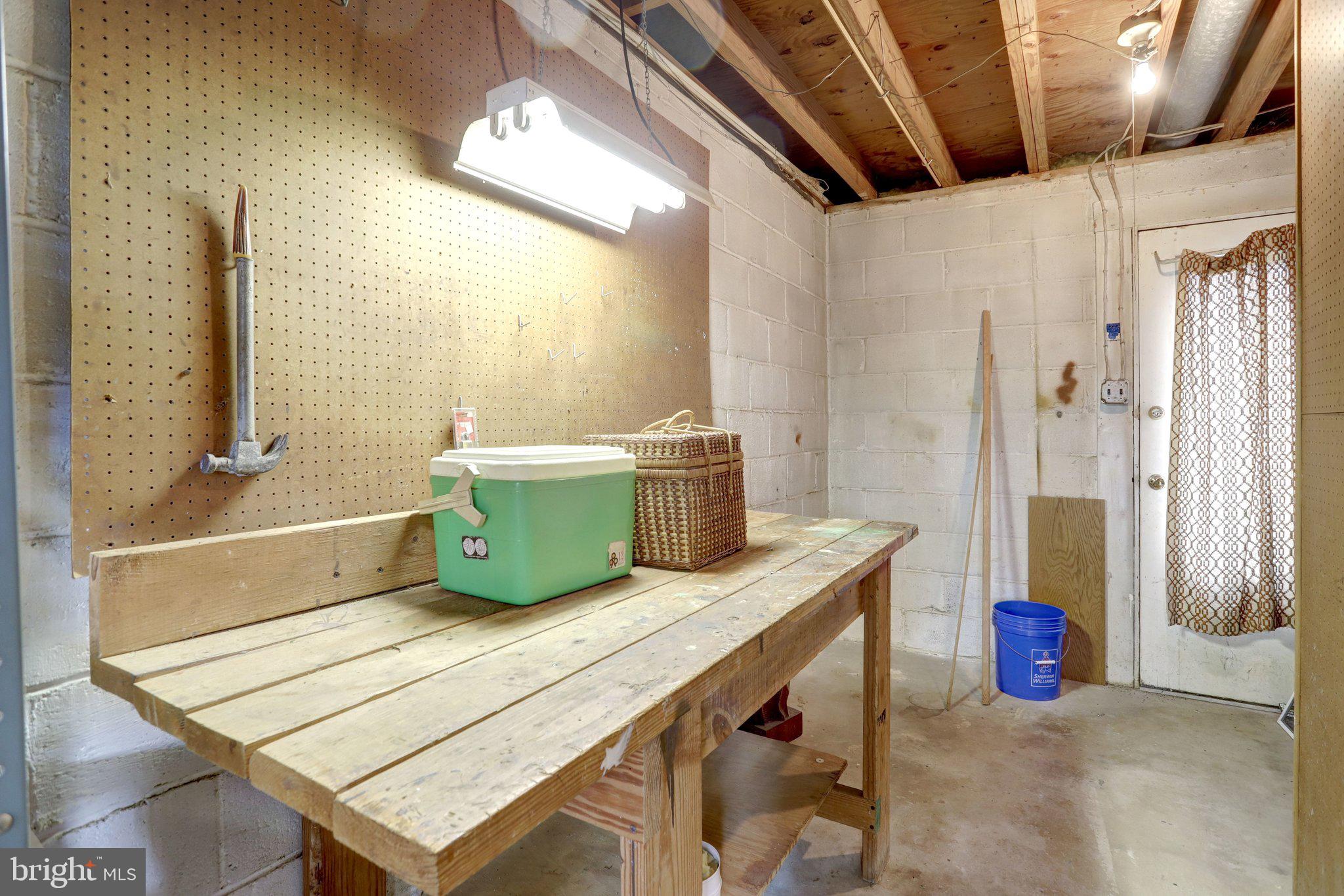 MONTICELLO WOODS - Residential