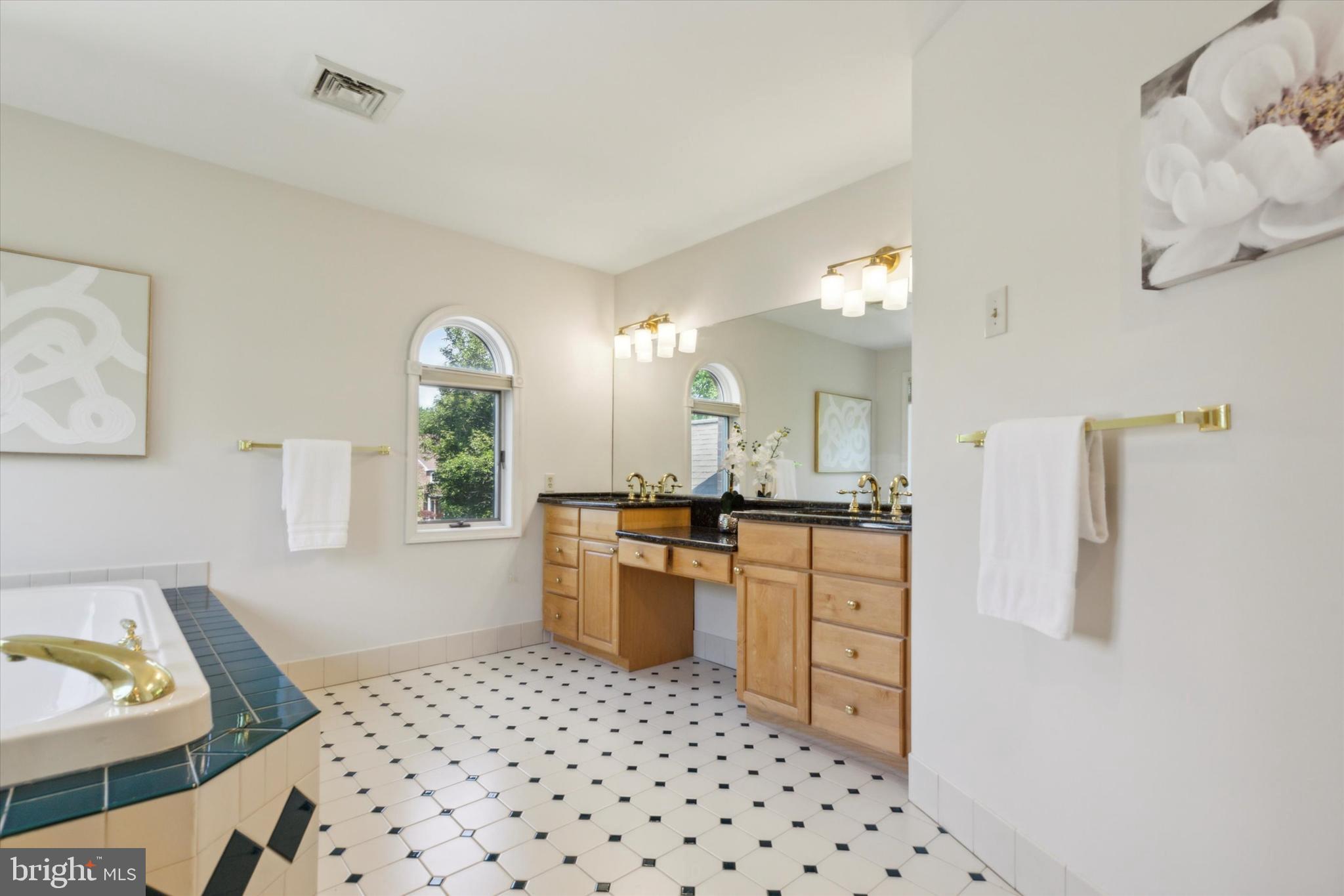 DAWESFIELD - Residential