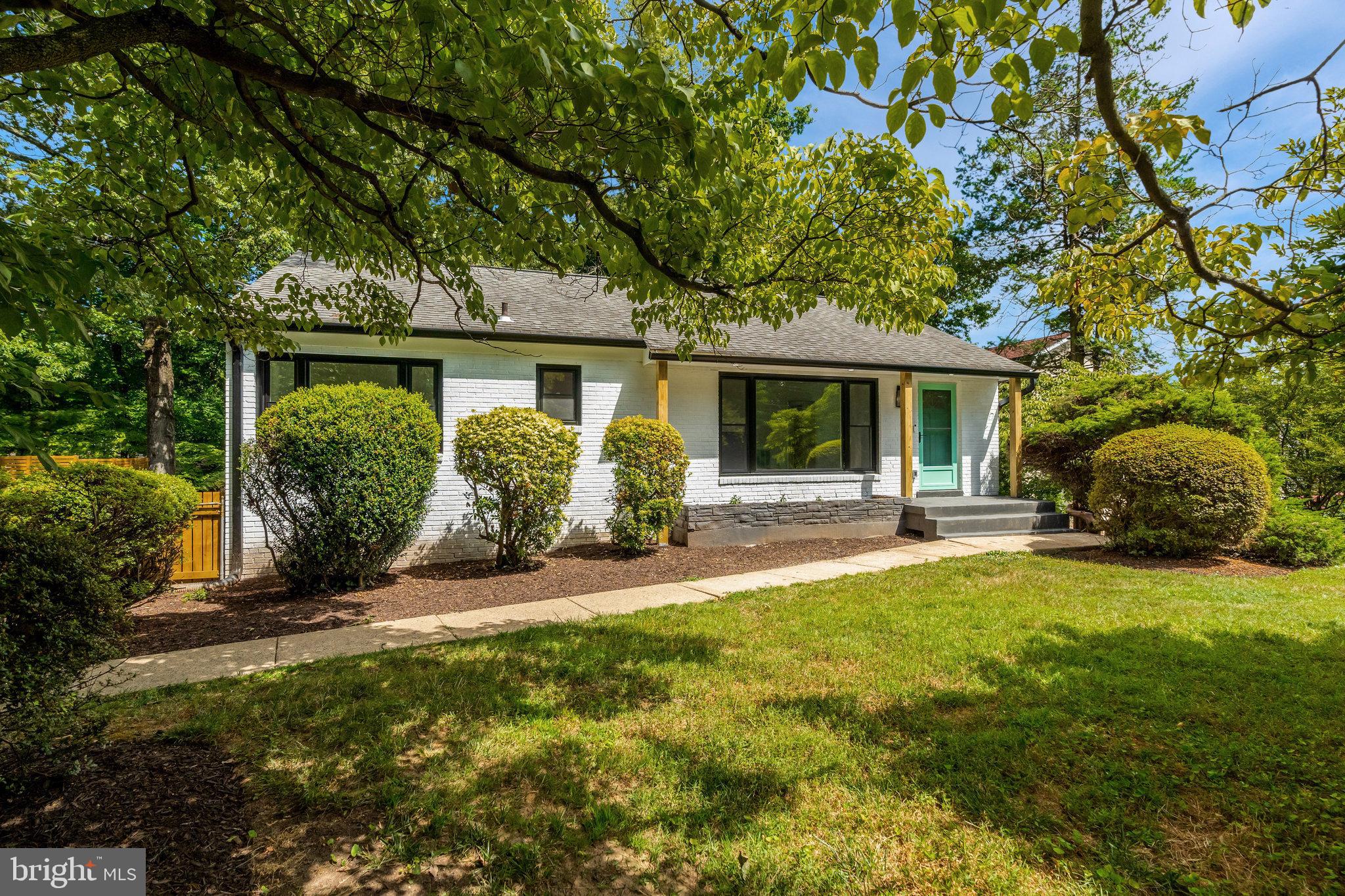 2539 GALLOWS ROAD
