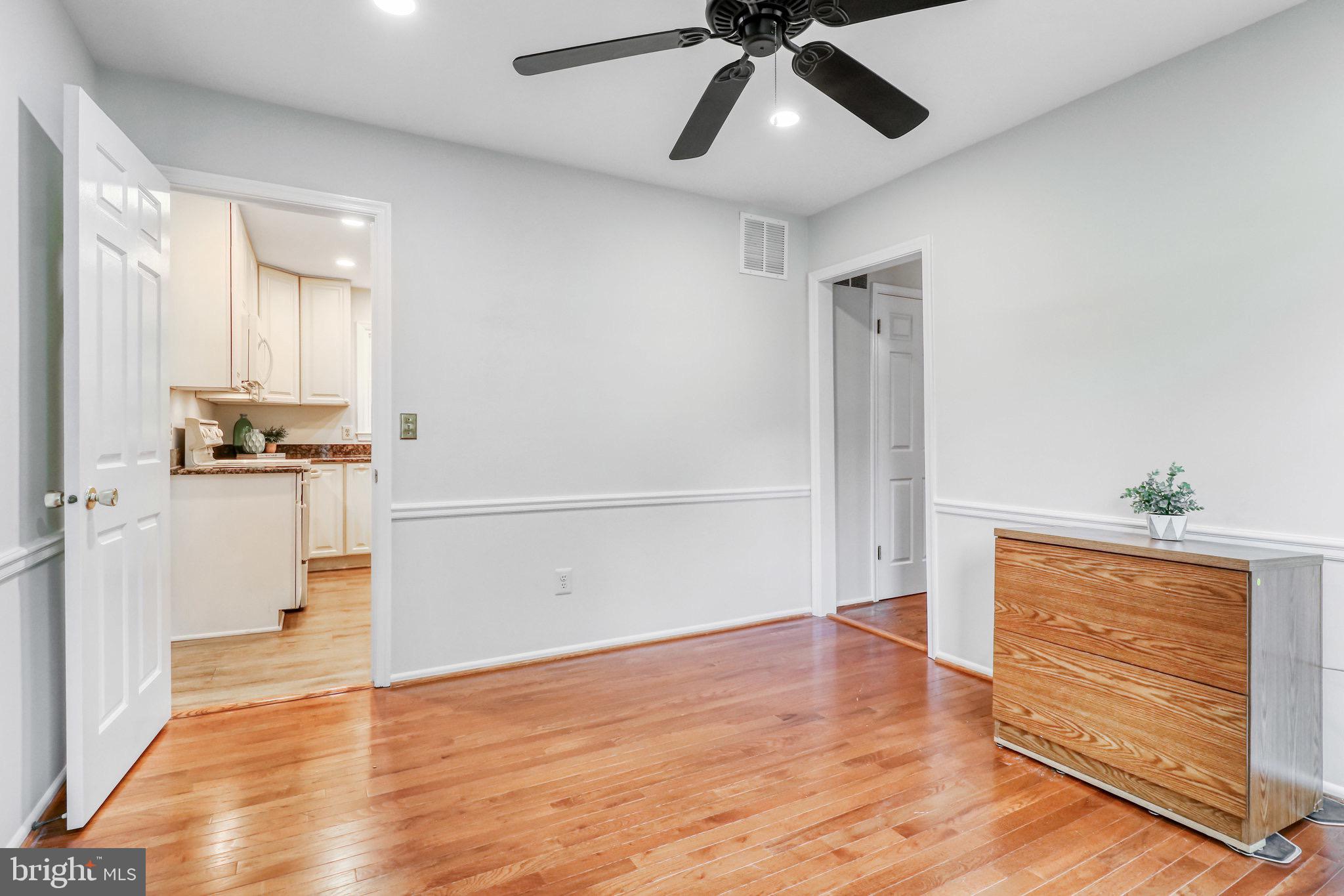 BURKE CENTRE - Residential