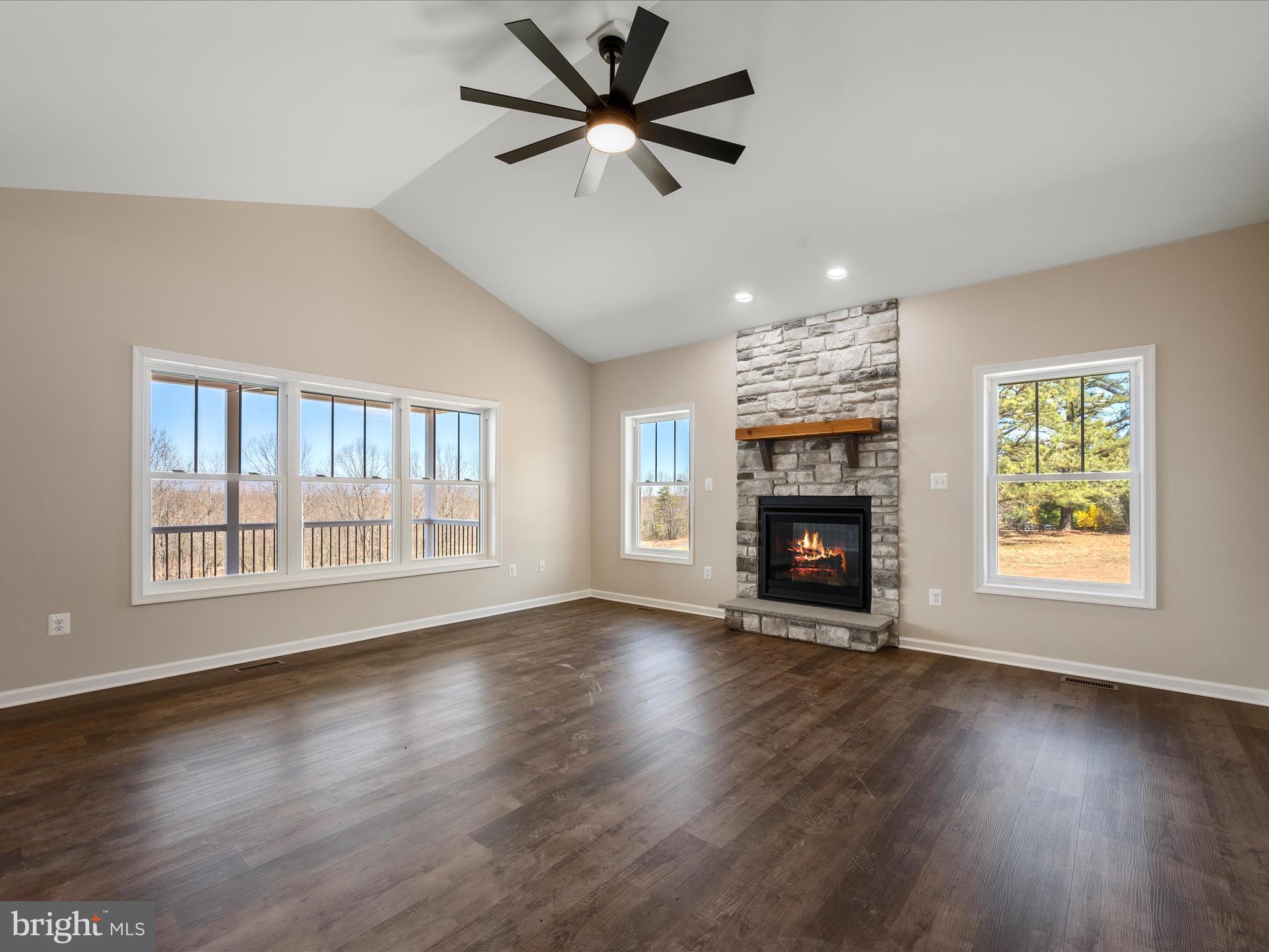 TIMBER RIDGE - Residential