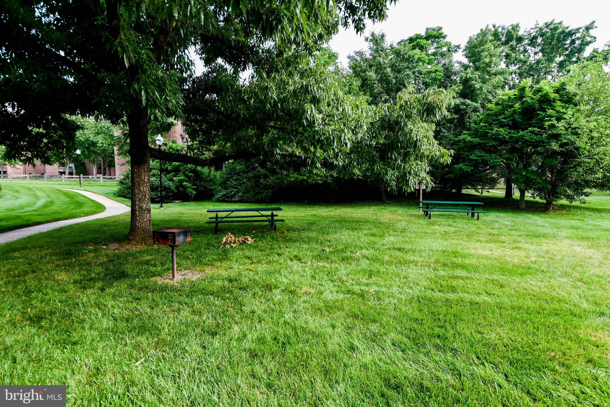 GREENBRIAR CONDO PHASE I - Residential