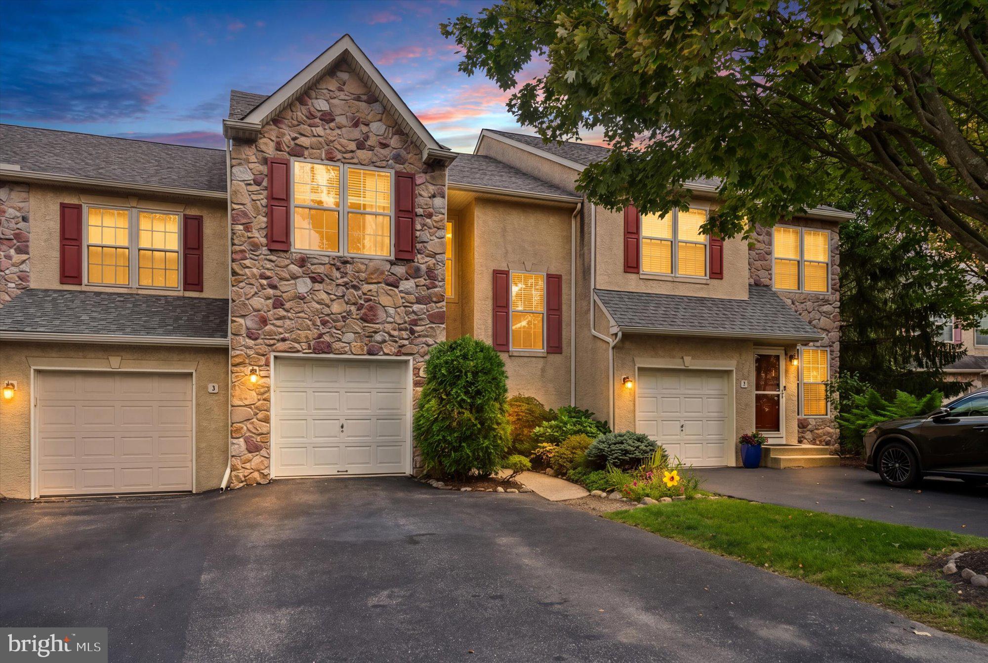 5 ABBOTT CT
