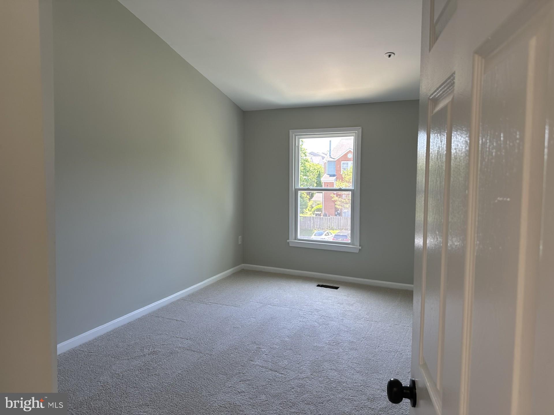 JACKSONS RIDGE CONDOS - Residential
