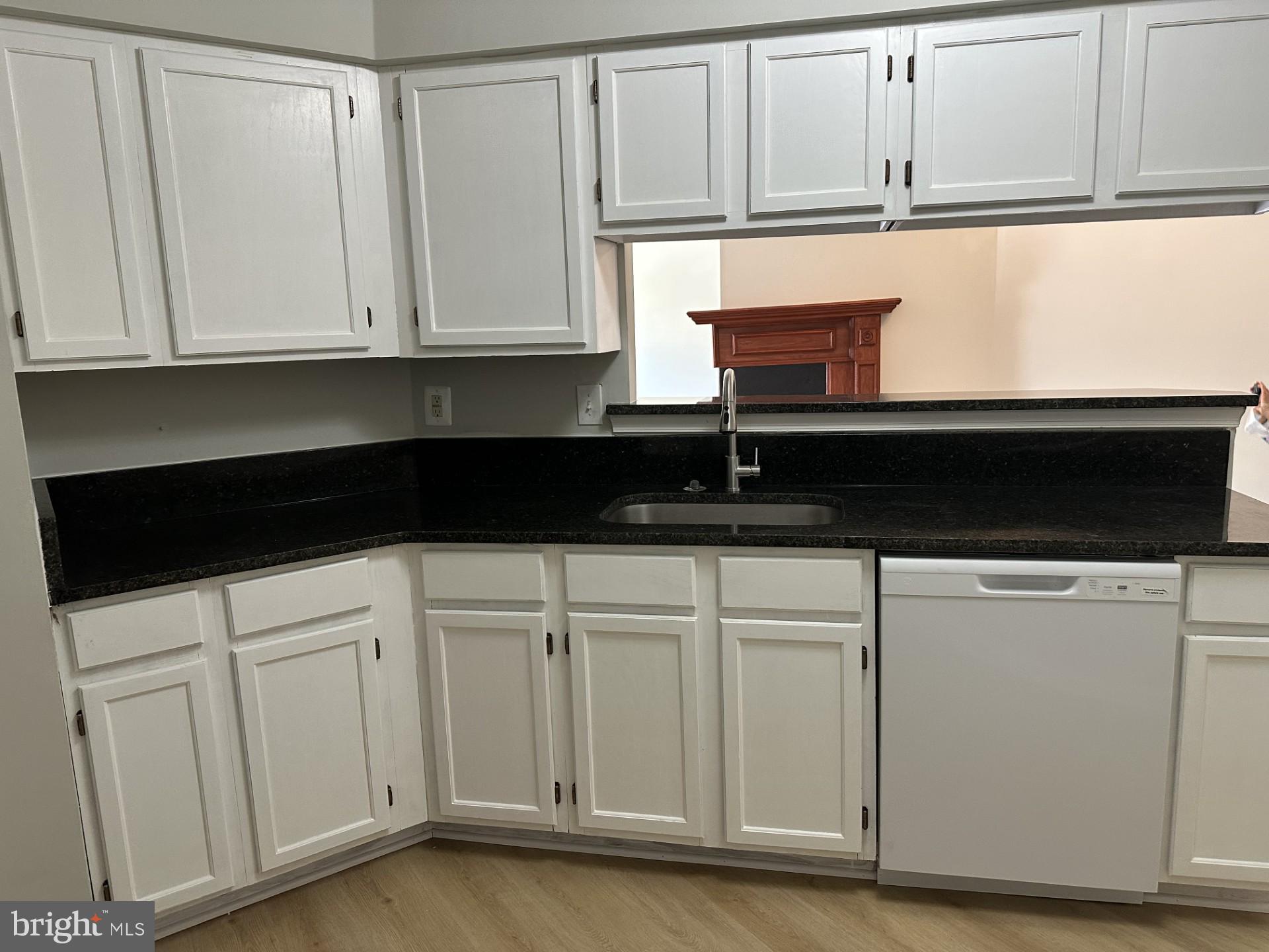 JACKSONS RIDGE CONDOS - Residential