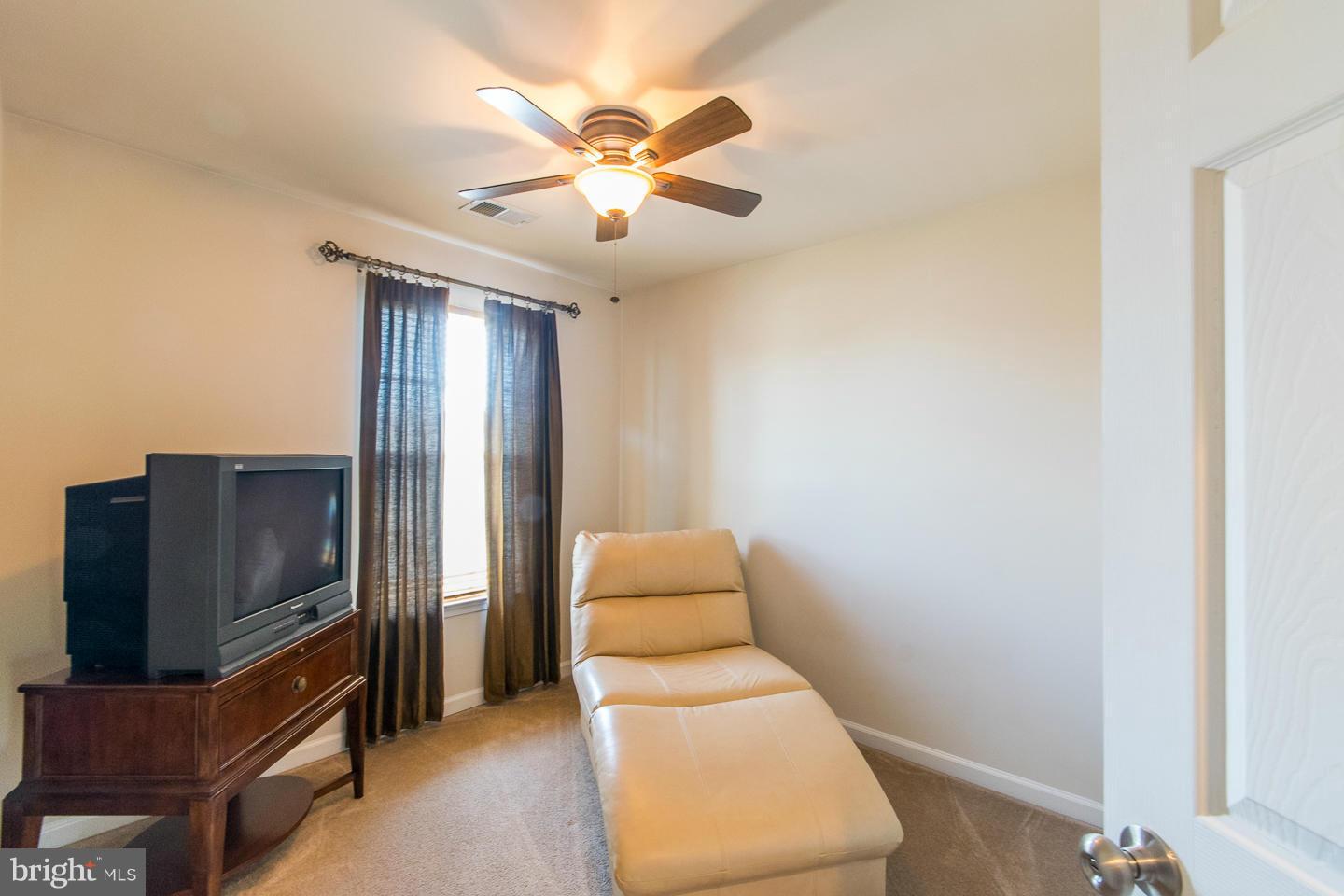 BROOKFIELD - Residential