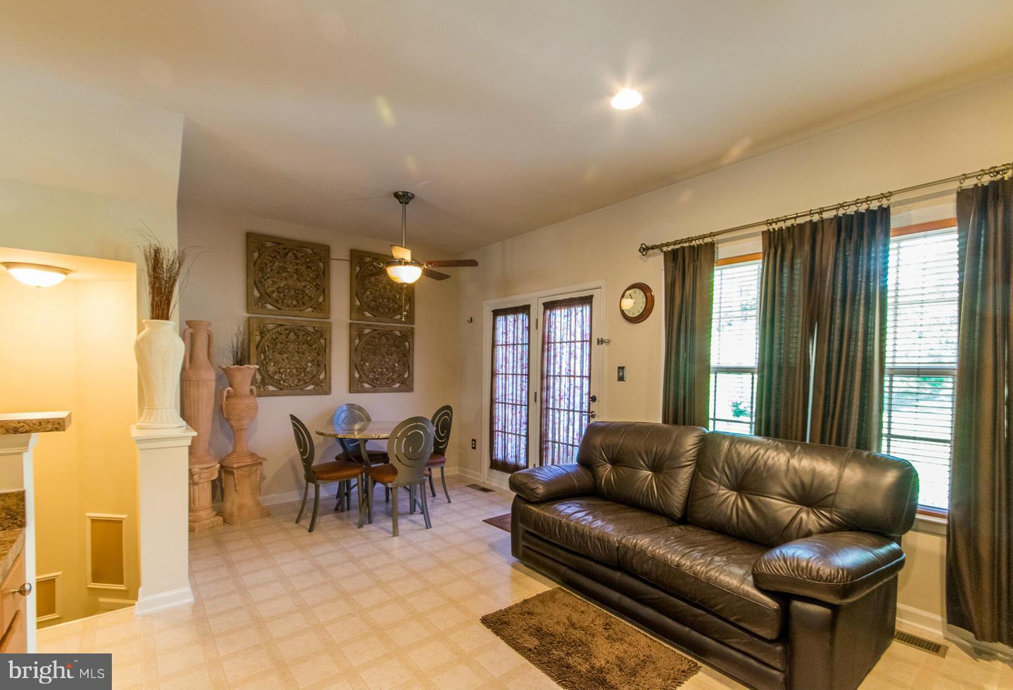 BROOKFIELD - Residential