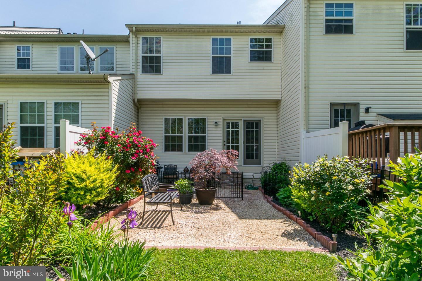 BROOKFIELD - Residential