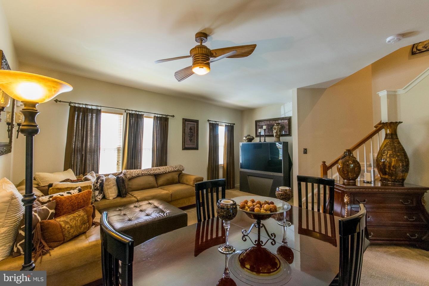 BROOKFIELD - Residential