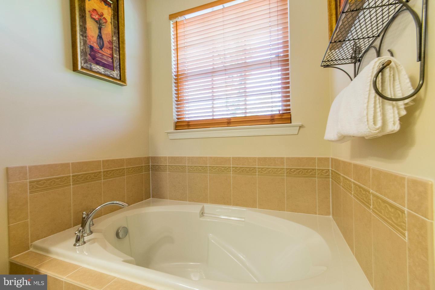 BROOKFIELD - Residential