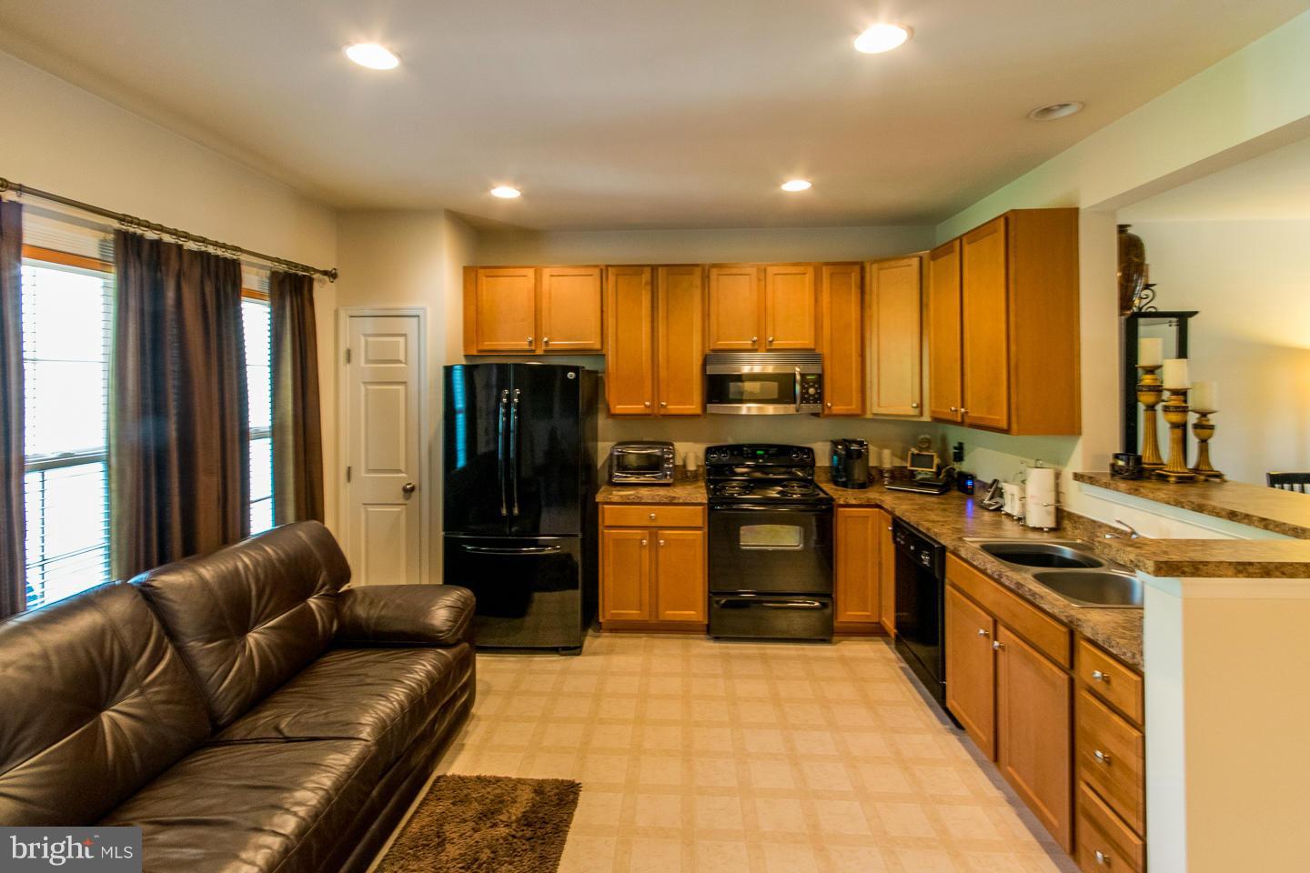 BROOKFIELD - Residential